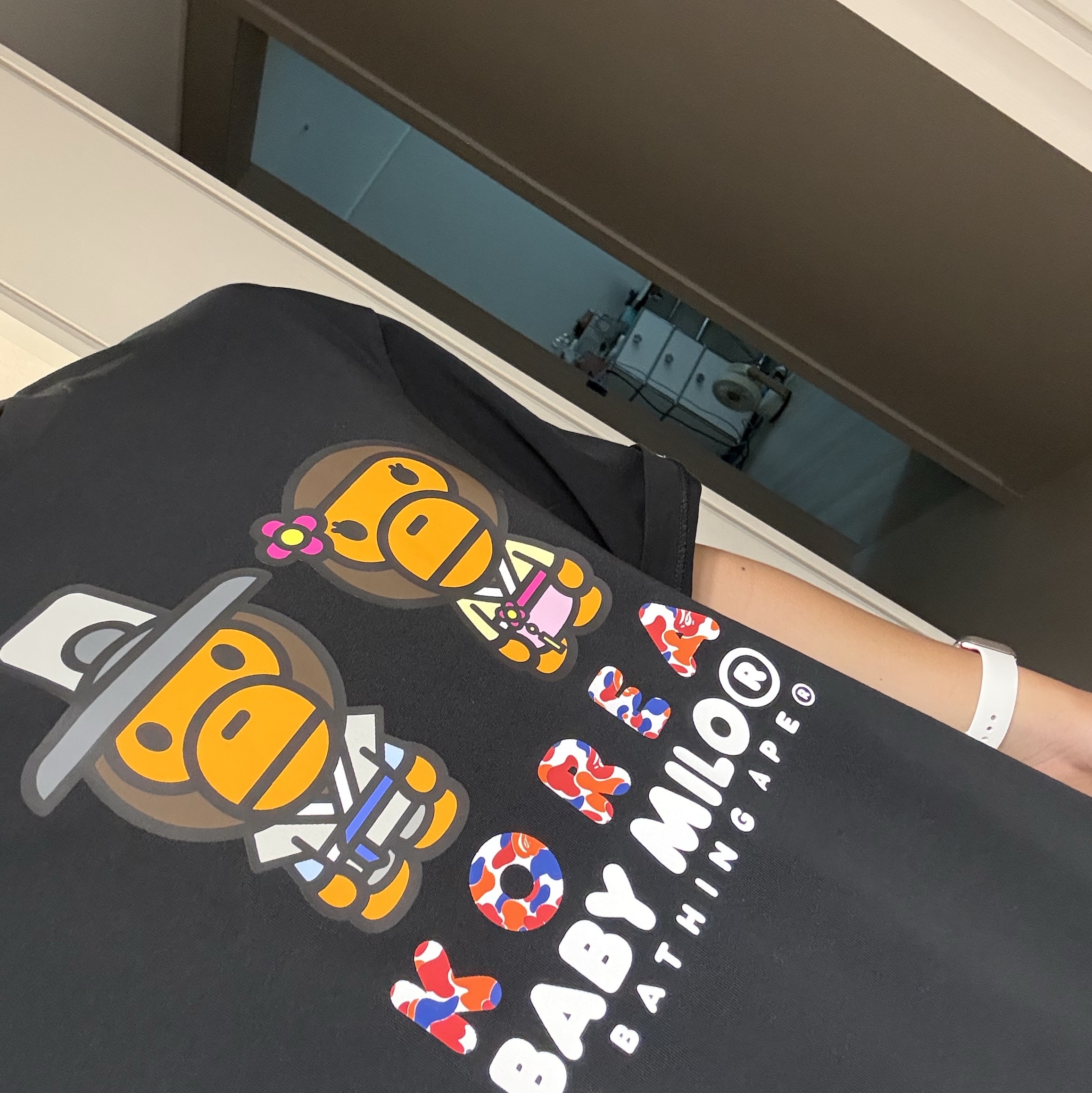 BAPE Baby Milo T-Shirt Black - Korea Exclusive 착용 스타일 - 2