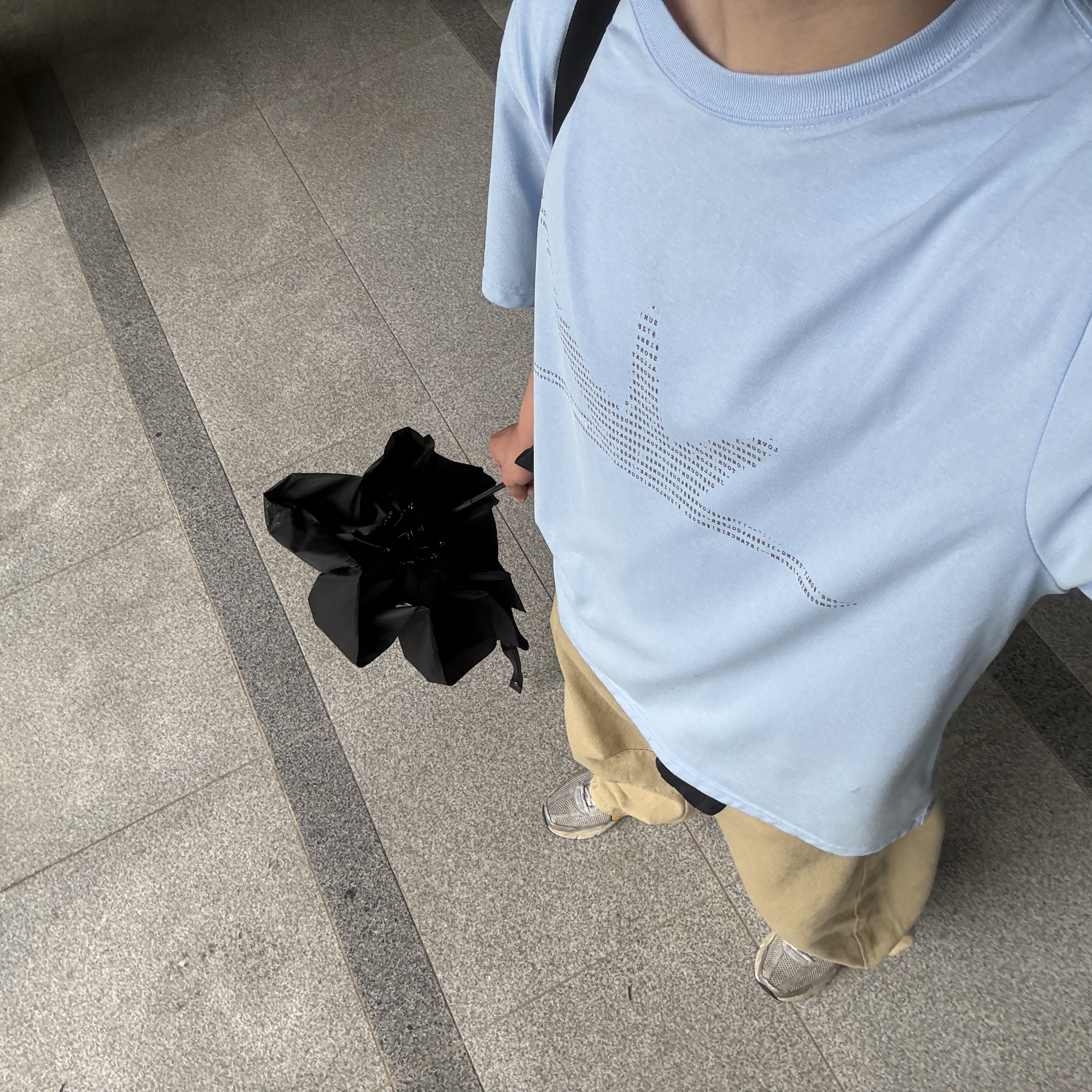 [더블적립] sunlovetour ASCII Daybreak Tee Light Blue 착용 스타일