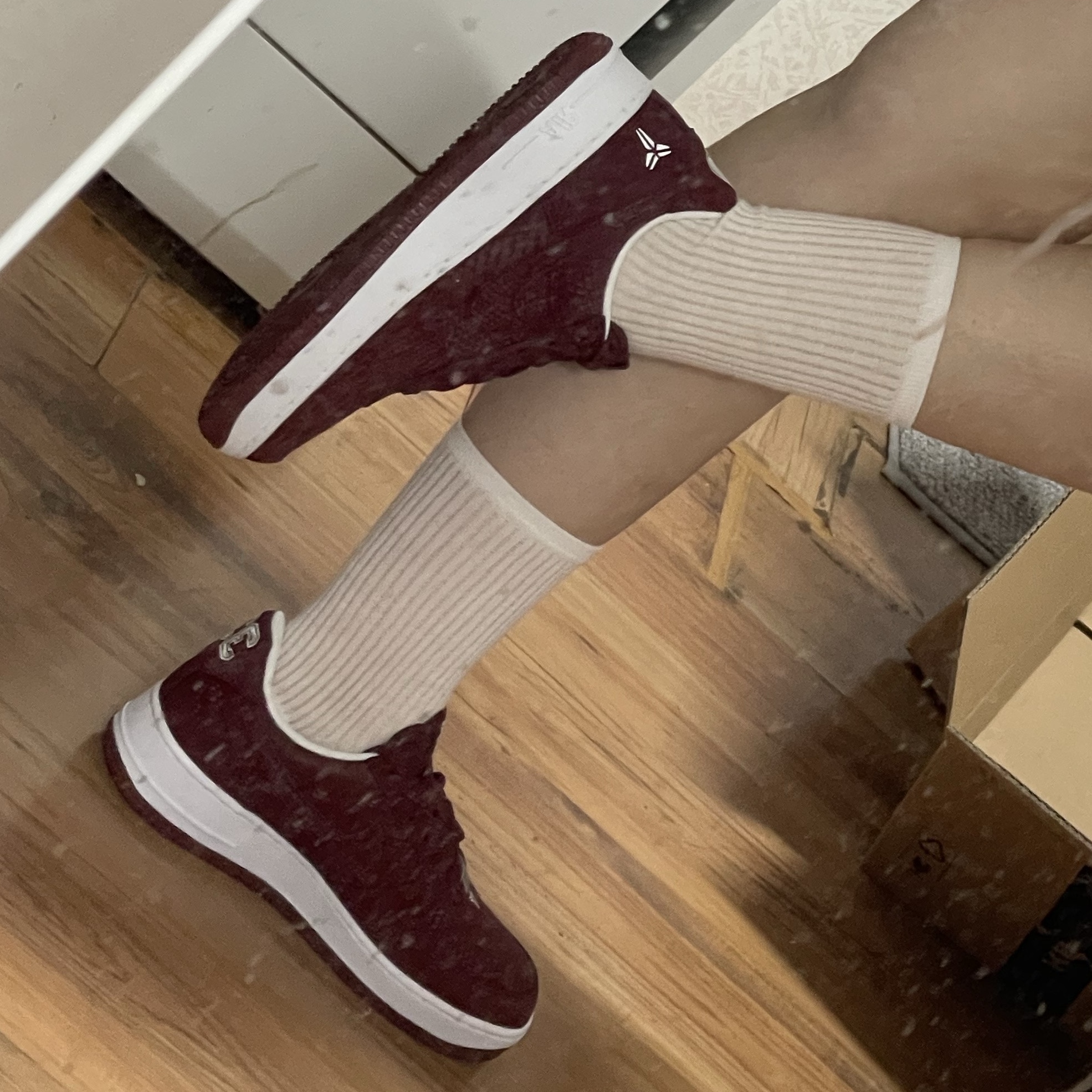 Nike x Kobe Bryant Air Force 1 Low Team Red White 착용 스타일