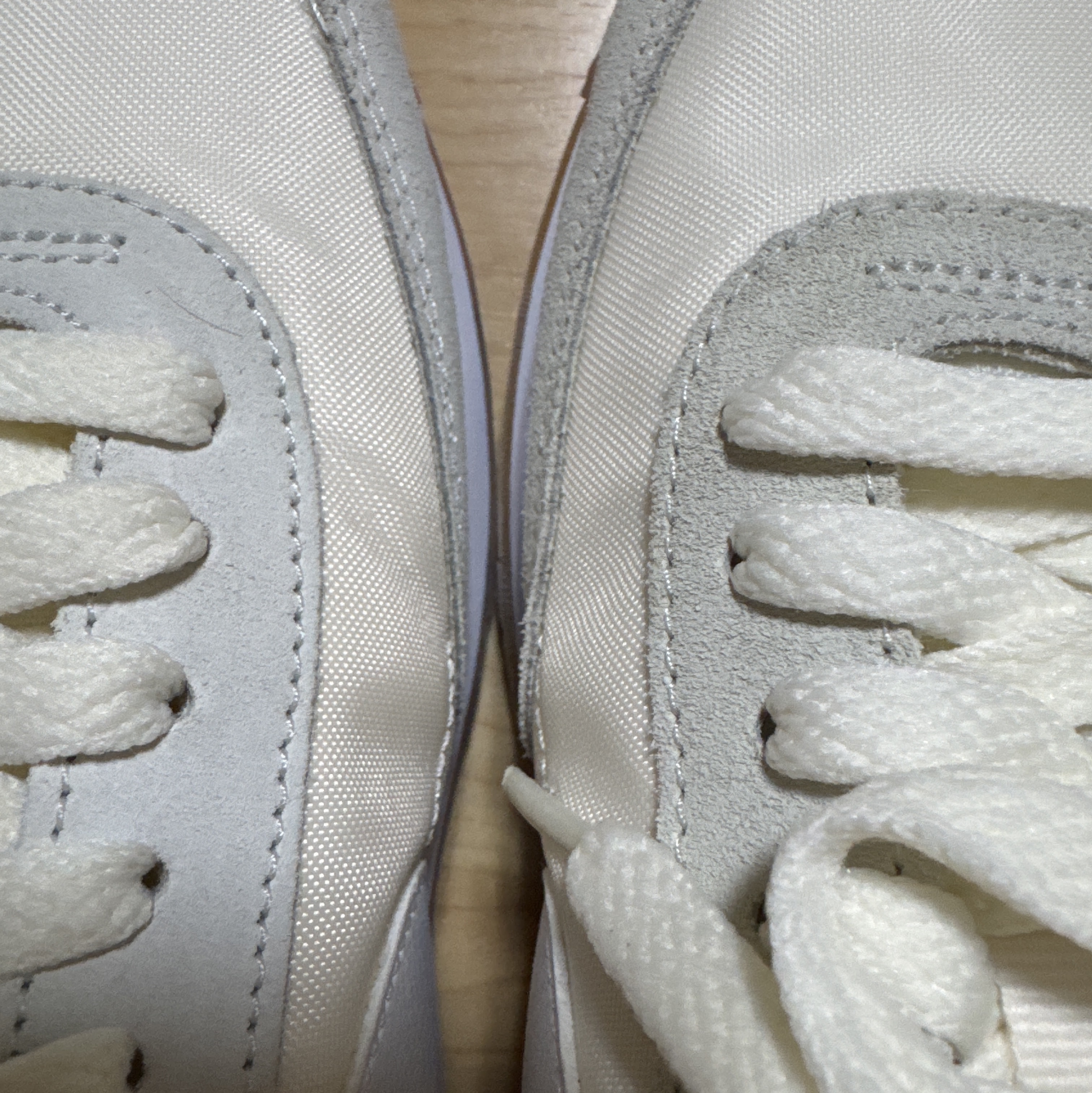 (W) Nike Daybreak Summit White 착용 스타일