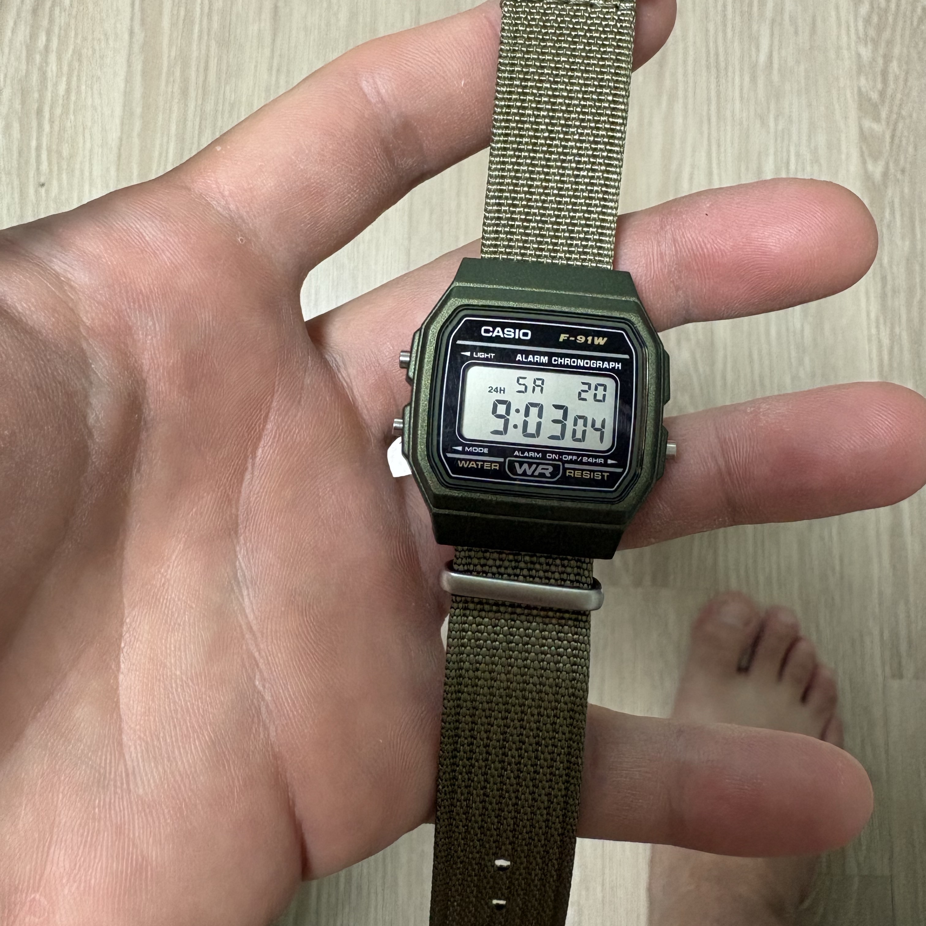 Casio F-91WM-3ADF 착용 스타일