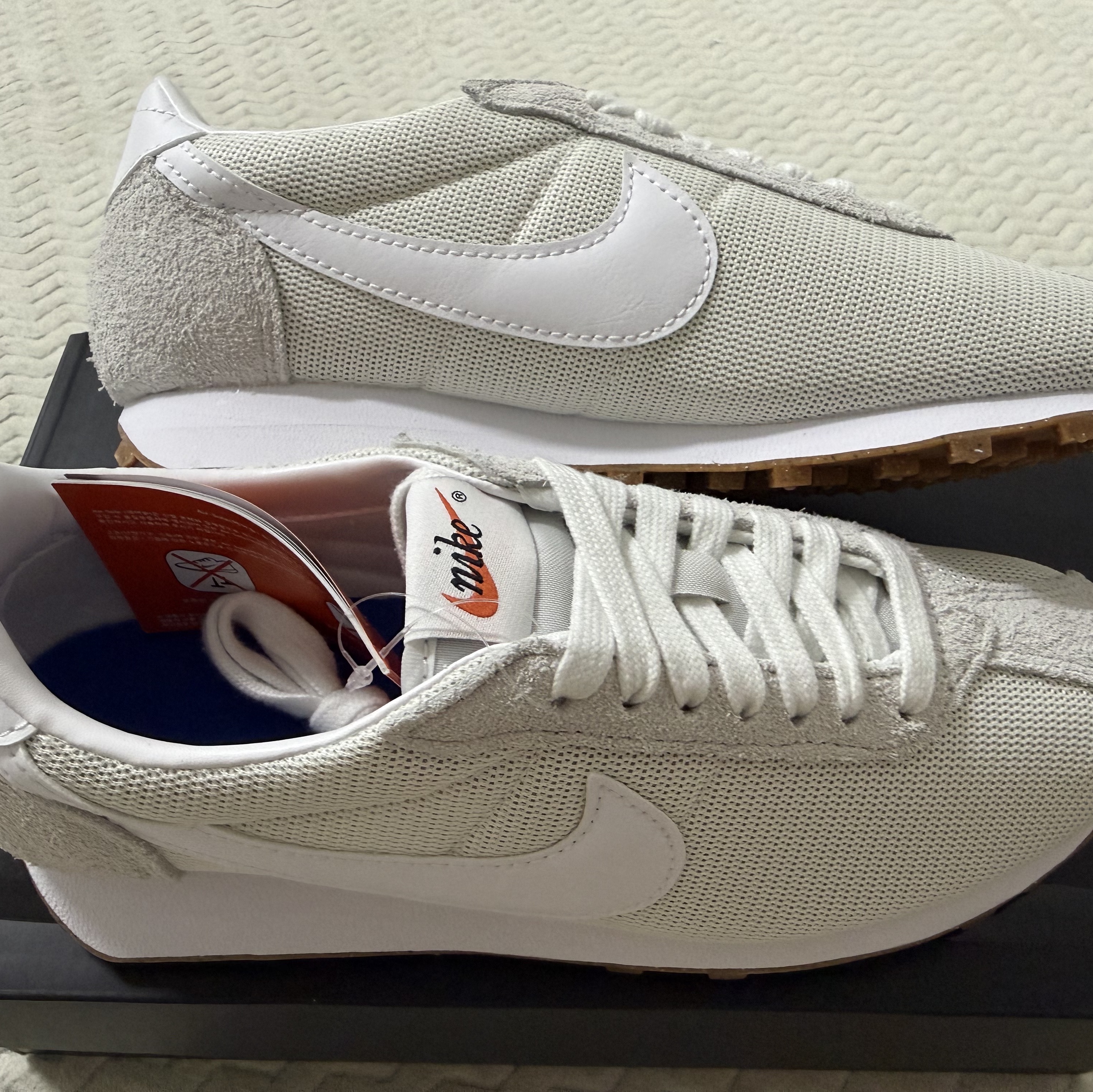 (W) Nike LD-1000 Summit White Sail 착용 스타일 - 1