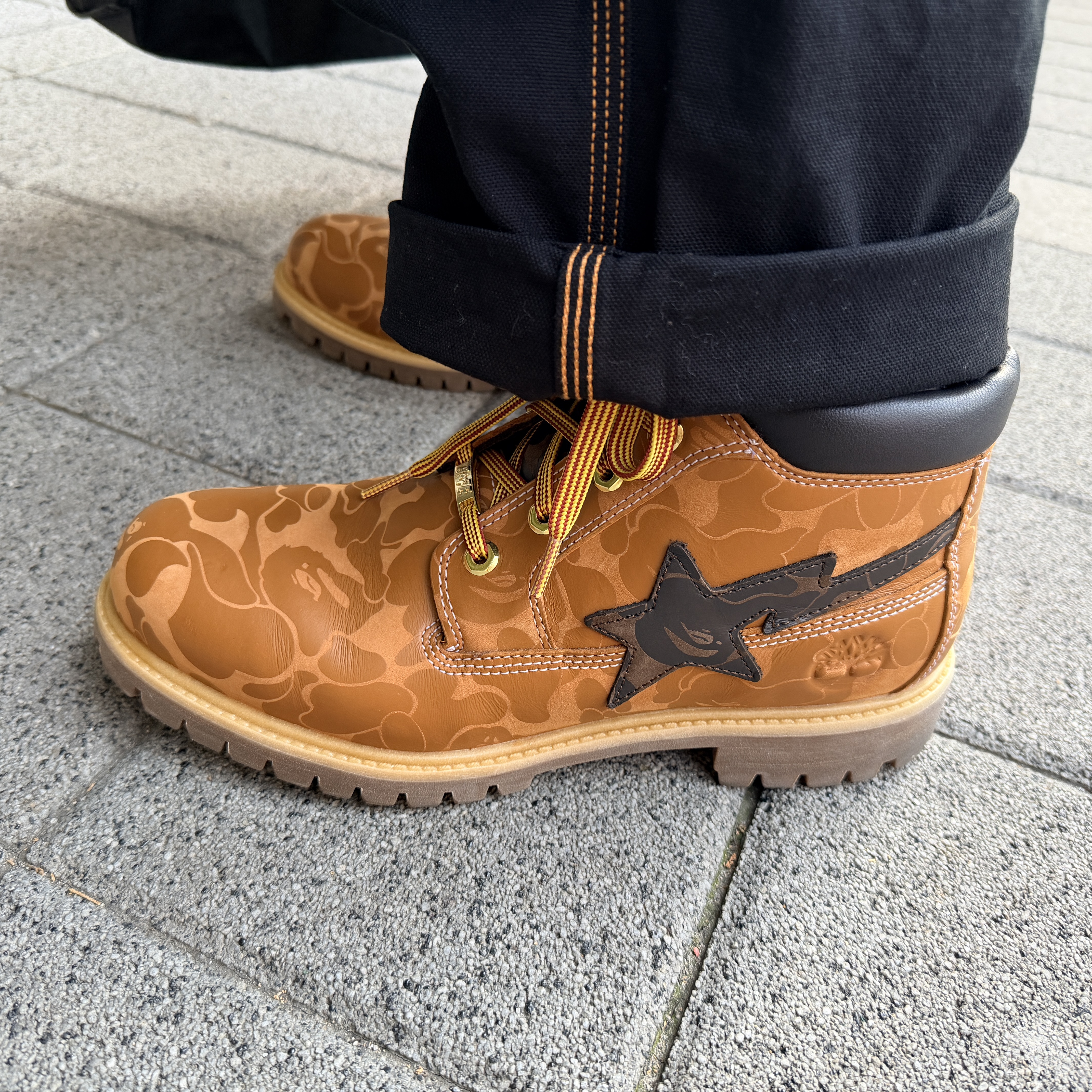 Kapital Thin Canvas Lumber Pants Black, Timberland x BAPE Premium Chukka Boots Wheat - Wide 착용 스타일 - 3