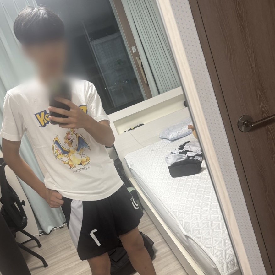 Uniqlo UT x Pokemon Graphic T-Shirt 1A White 착용 스타일