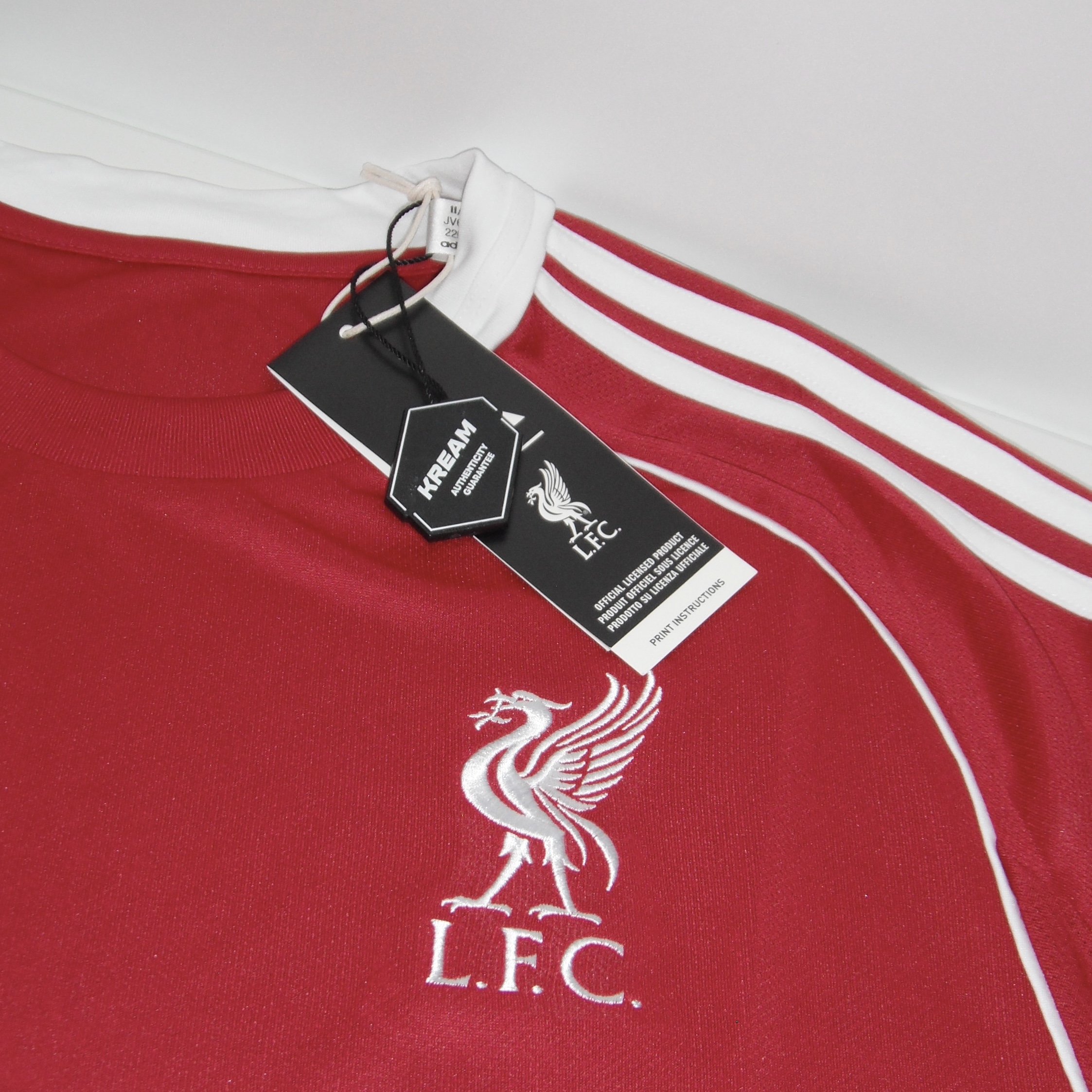 Adidas Liverpool FC 2025/26 Home Jersey Strawberry Red - KR Sizing (Non Marking Ver.) 착용 스타일