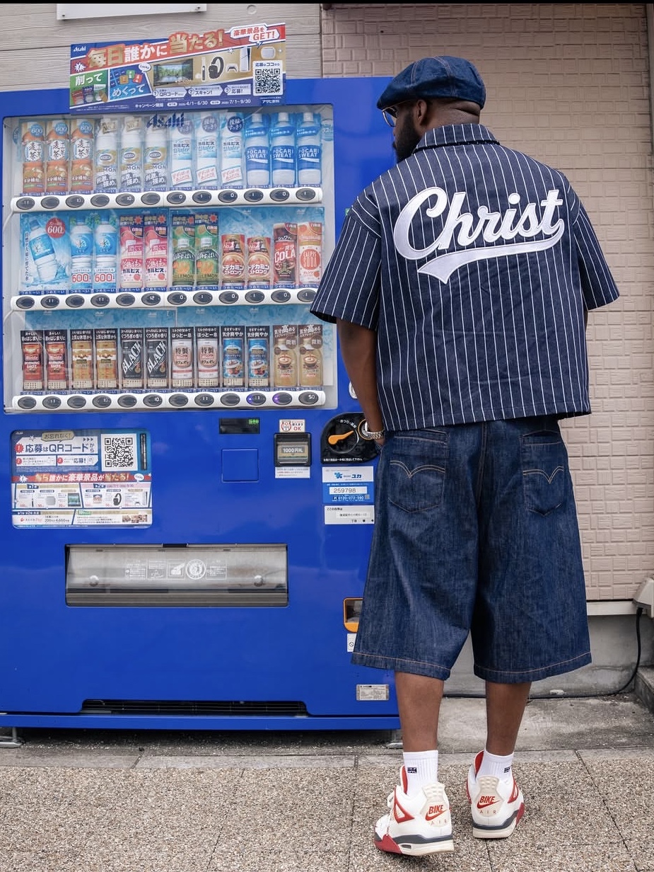 Levi's x Jordan Baggy Shorts Indigo, Jordan 4 x Nigel Sylvester Retro OG Brick After Brick 착용 스타일 - 1