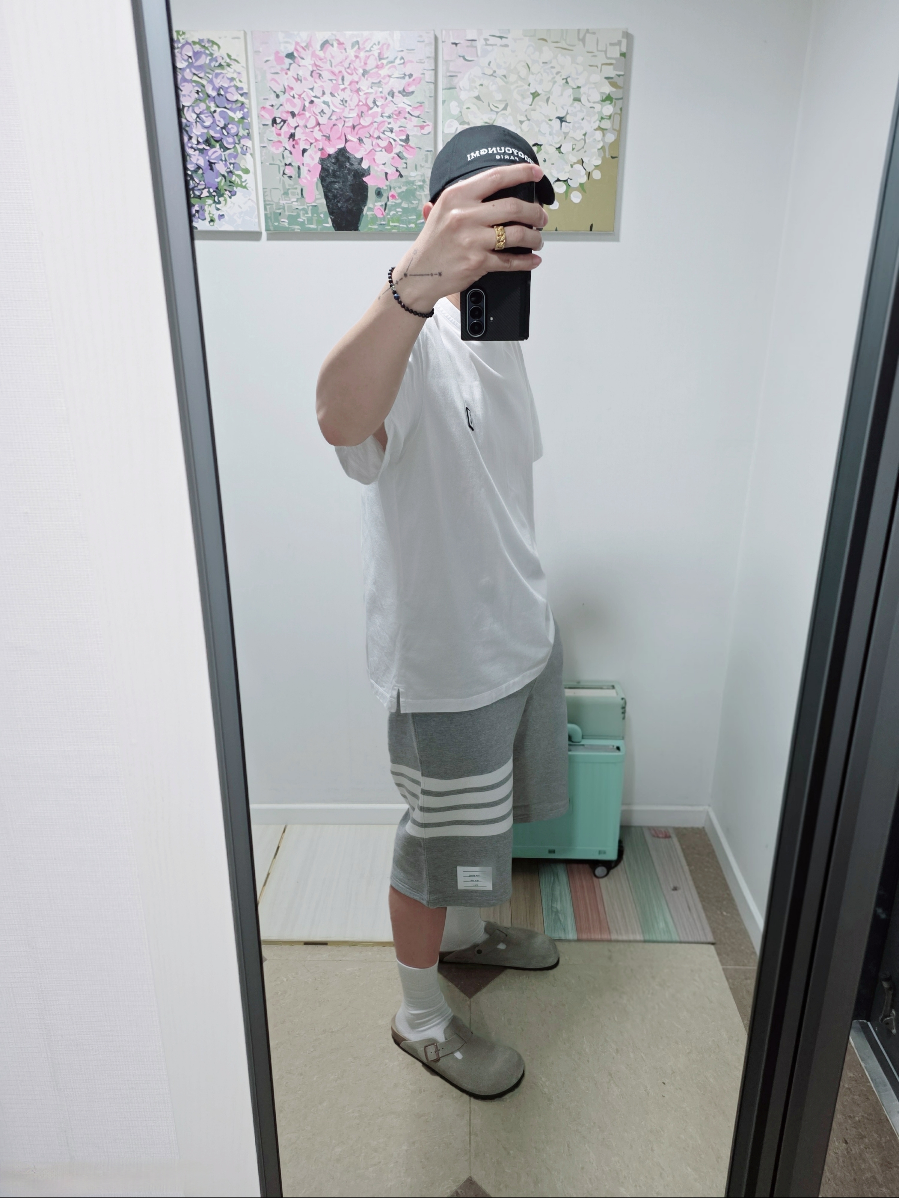 Wooyoungmi Cotton Back Logo T-Shirt White - 24SS, Wooyoungmi Cotton Back Logo T-Shirt White - 23FW 착용 스타일 - 1