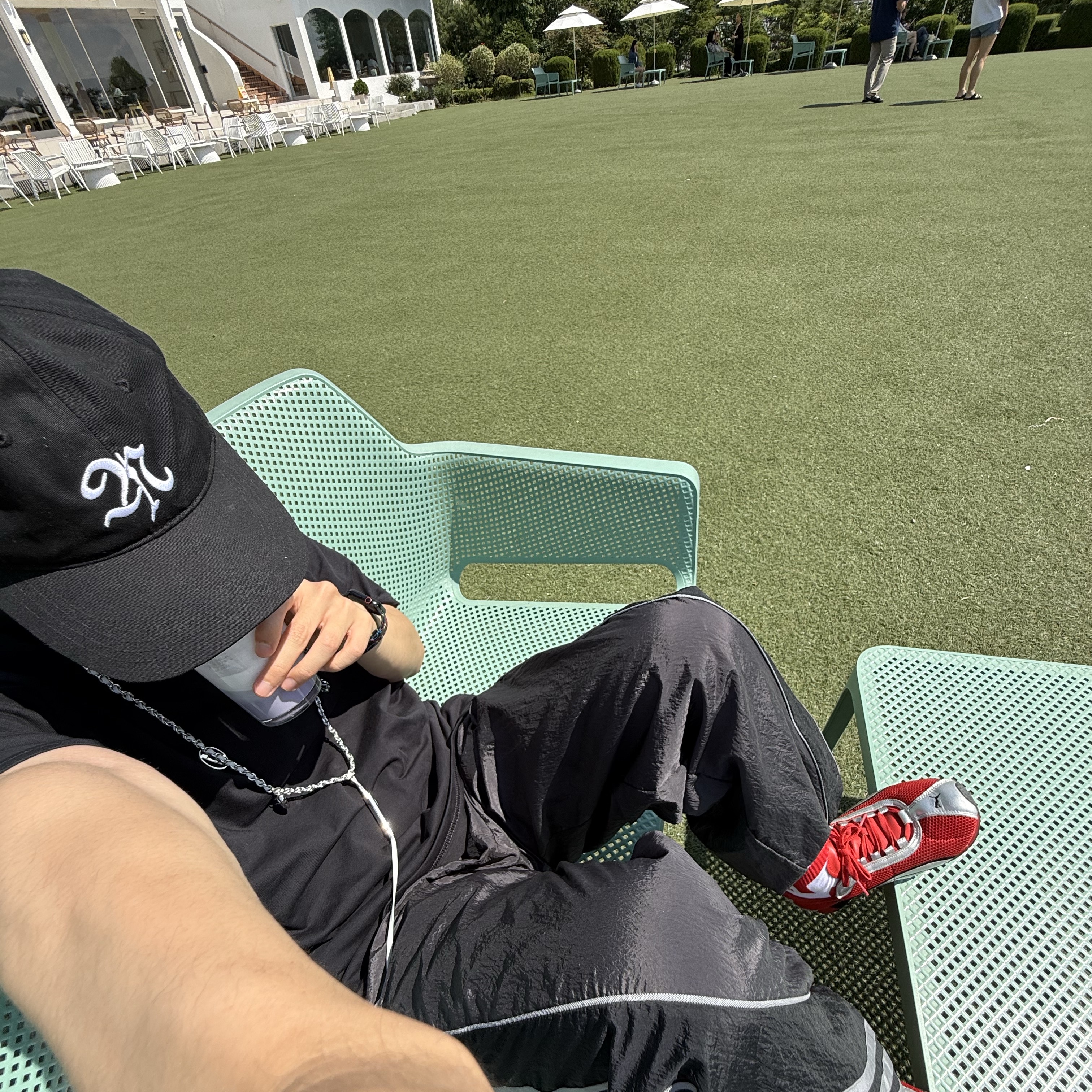 NOMANUAL Uppercase Letter N Ball Cap Black, Adidas Adilenium 5.0 Track Pants Black - KR Sizing 착용 스타일 - 2