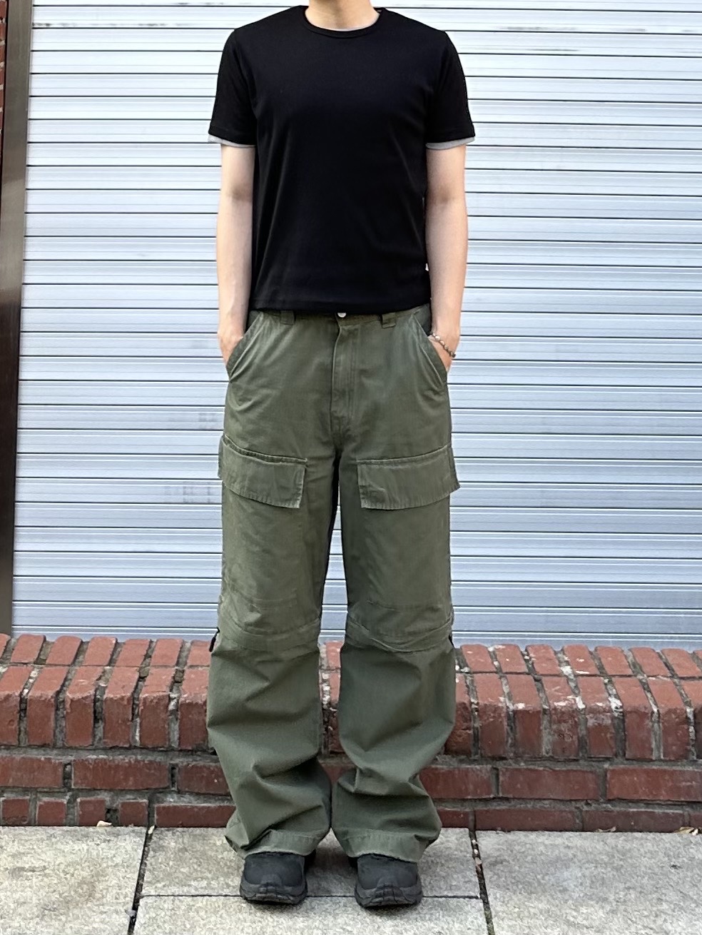 Kamien x KOIN SEOUL K Logo Ball Cap Black, Hoka Kaha 2 Low Gore-Tex Black 착용 스타일 - 3
