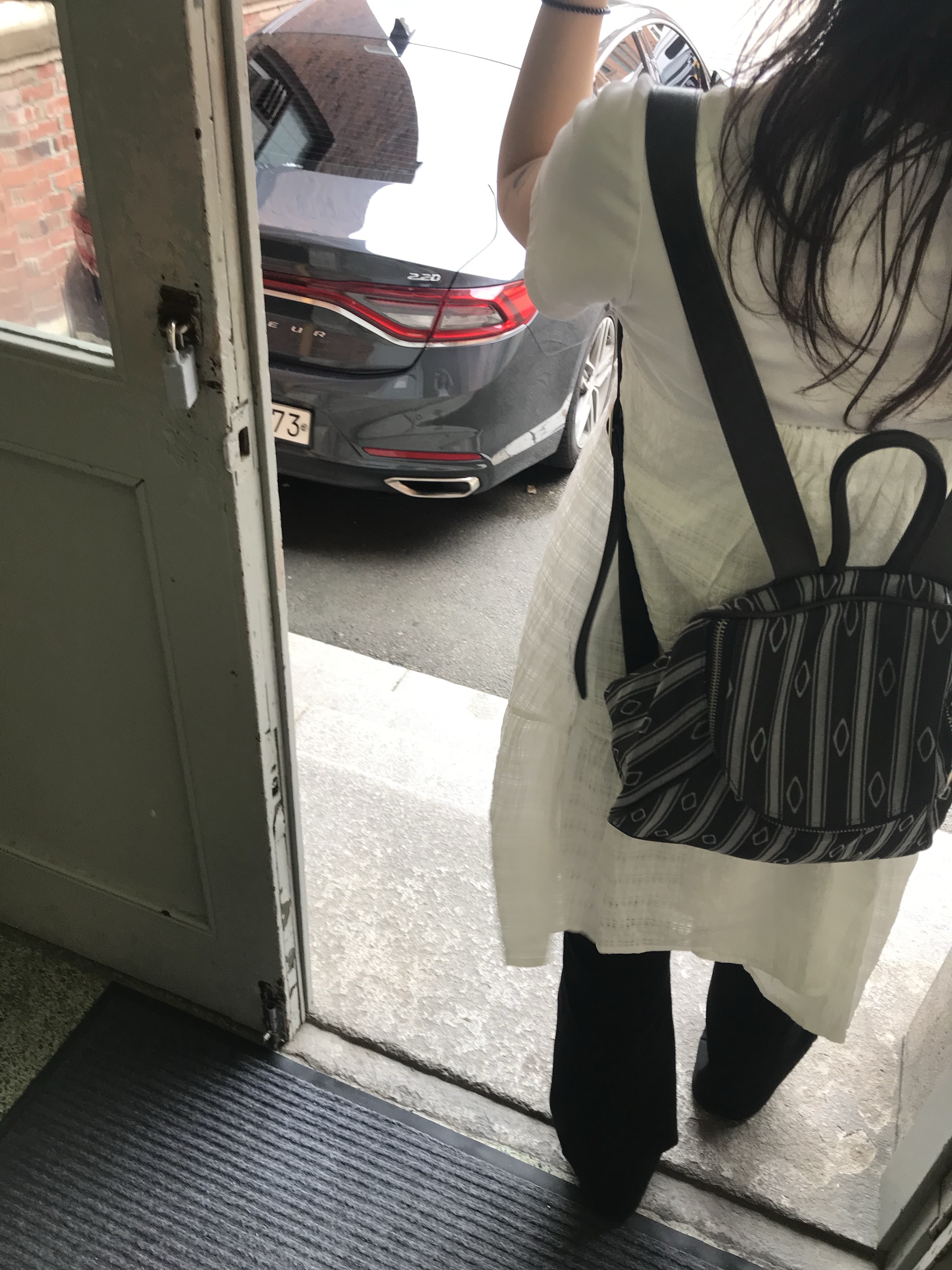 Mischief Jacquard Rucksack Black 착용 스타일 - 2