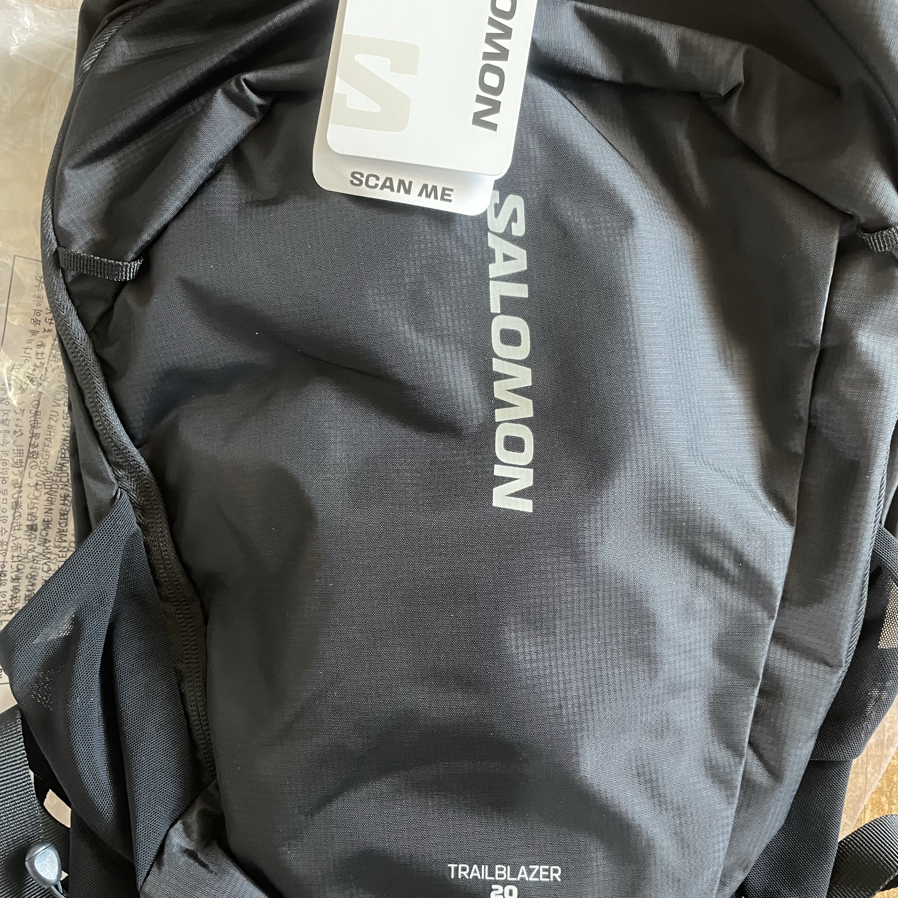 Salomon Trailblazer 20 Black 착용 스타일
