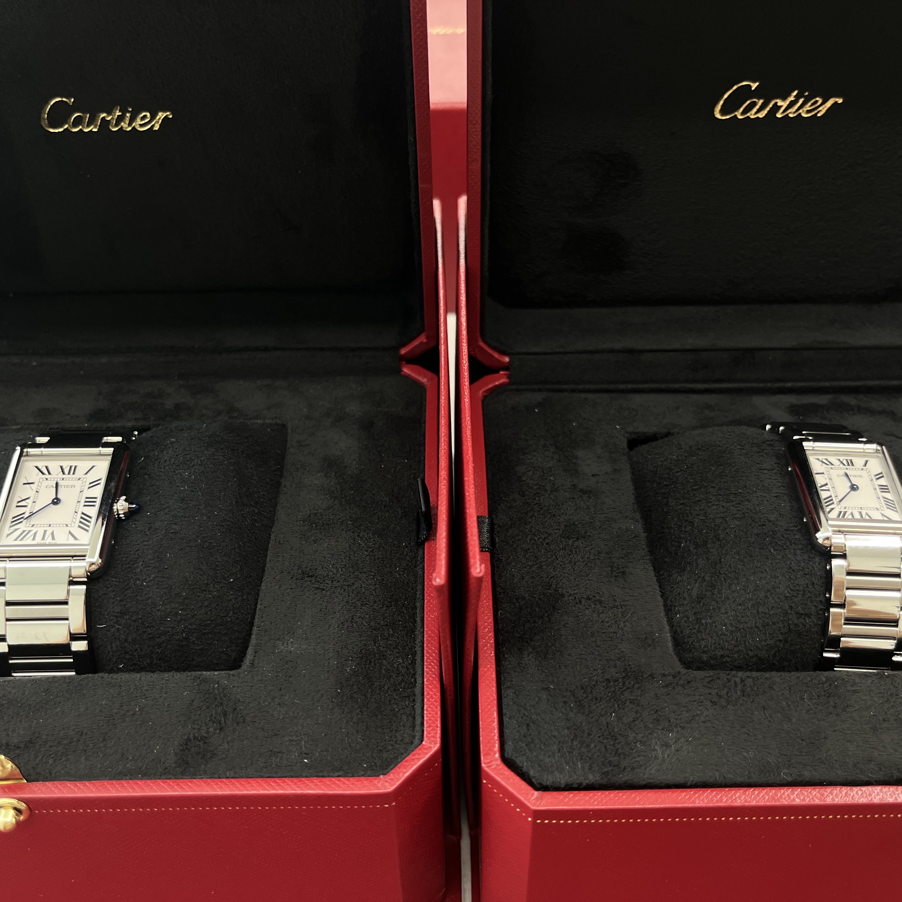 Cartier Tank Must Watch Small Quartz Steel Bracelet Steel, Cartier Tank Must Watch Large Quartz Steel Bracelet Steel 착용 스타일 - 1