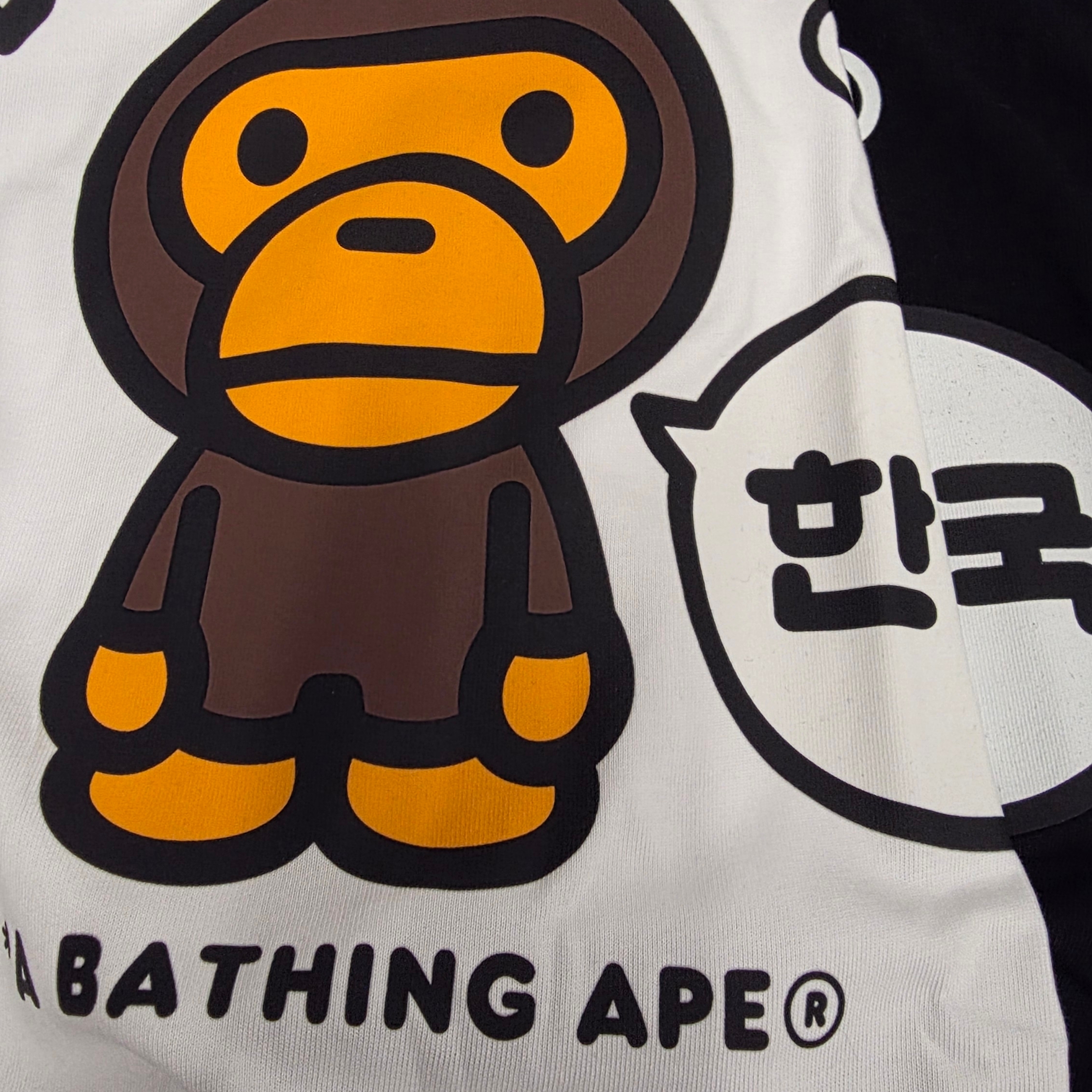 BAPE Korea Baby Milo College Relaxed Fit T-Shirt Black, BAPE Korea Baby Milo College Relaxed Fit T-Shirt White 착용 스타일