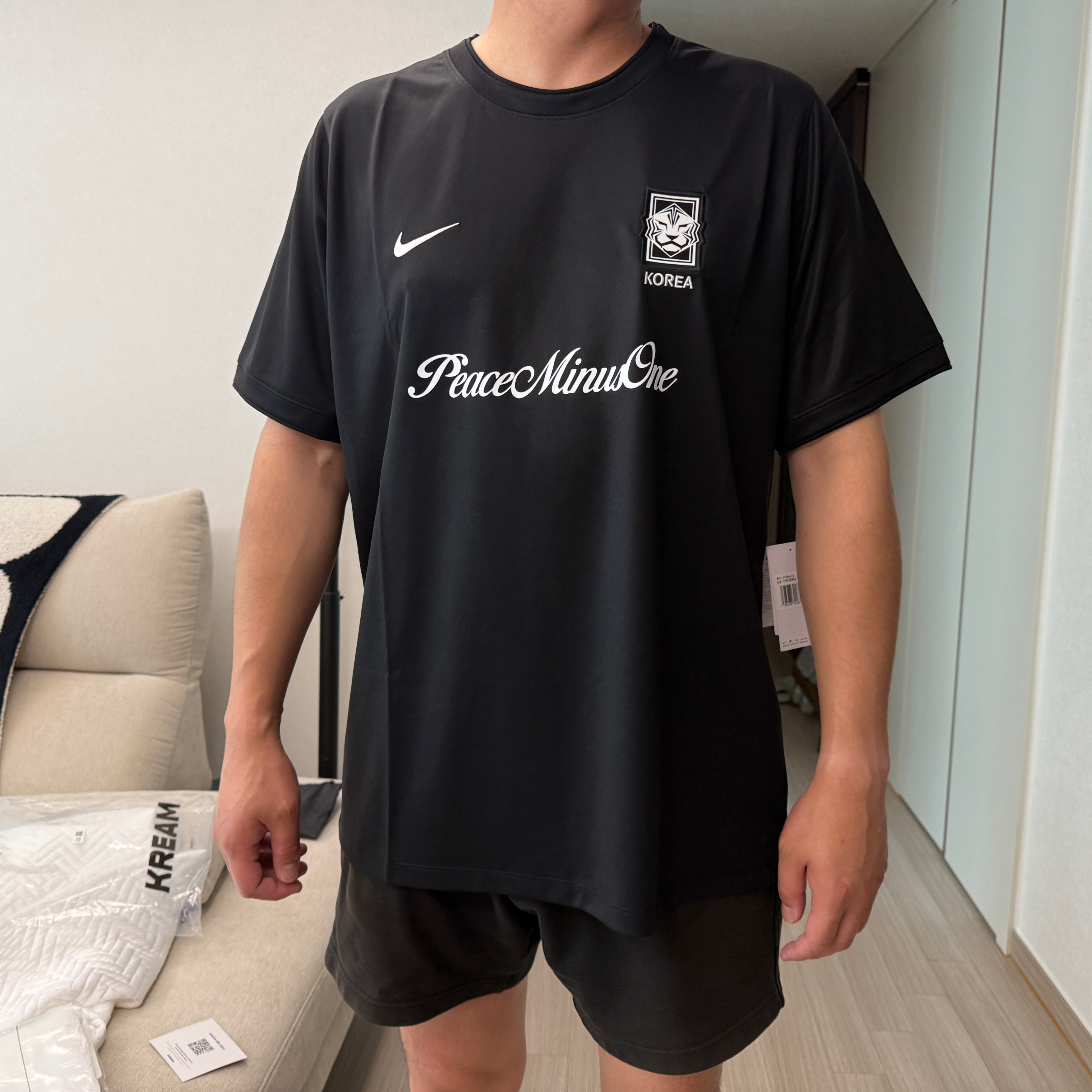 Nike x Peaceminusone Korea Academy Pro Short-Sleeve Football Top Black White 착용 스타일 - 1