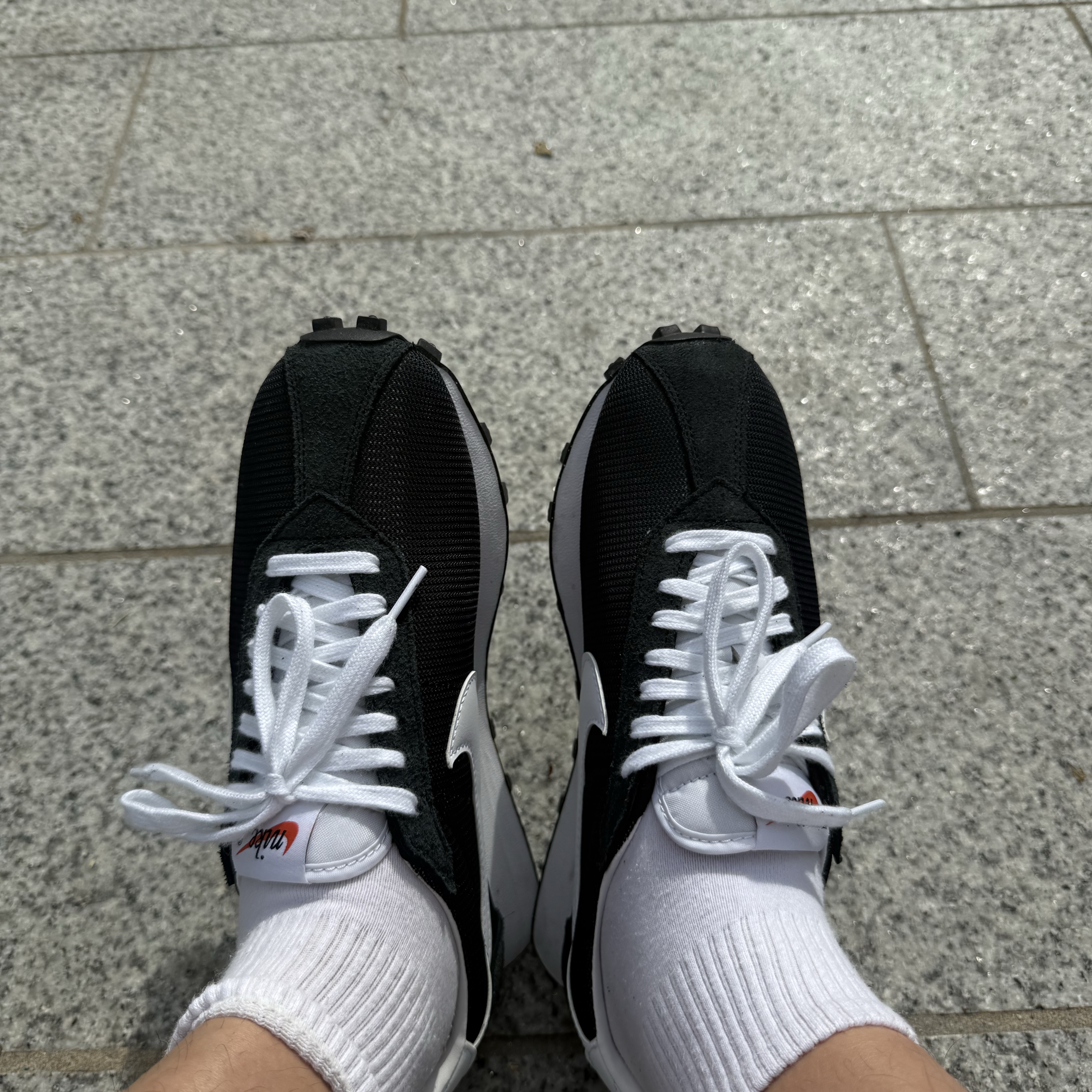 Nike LD-1000 Black White 착용 스타일
