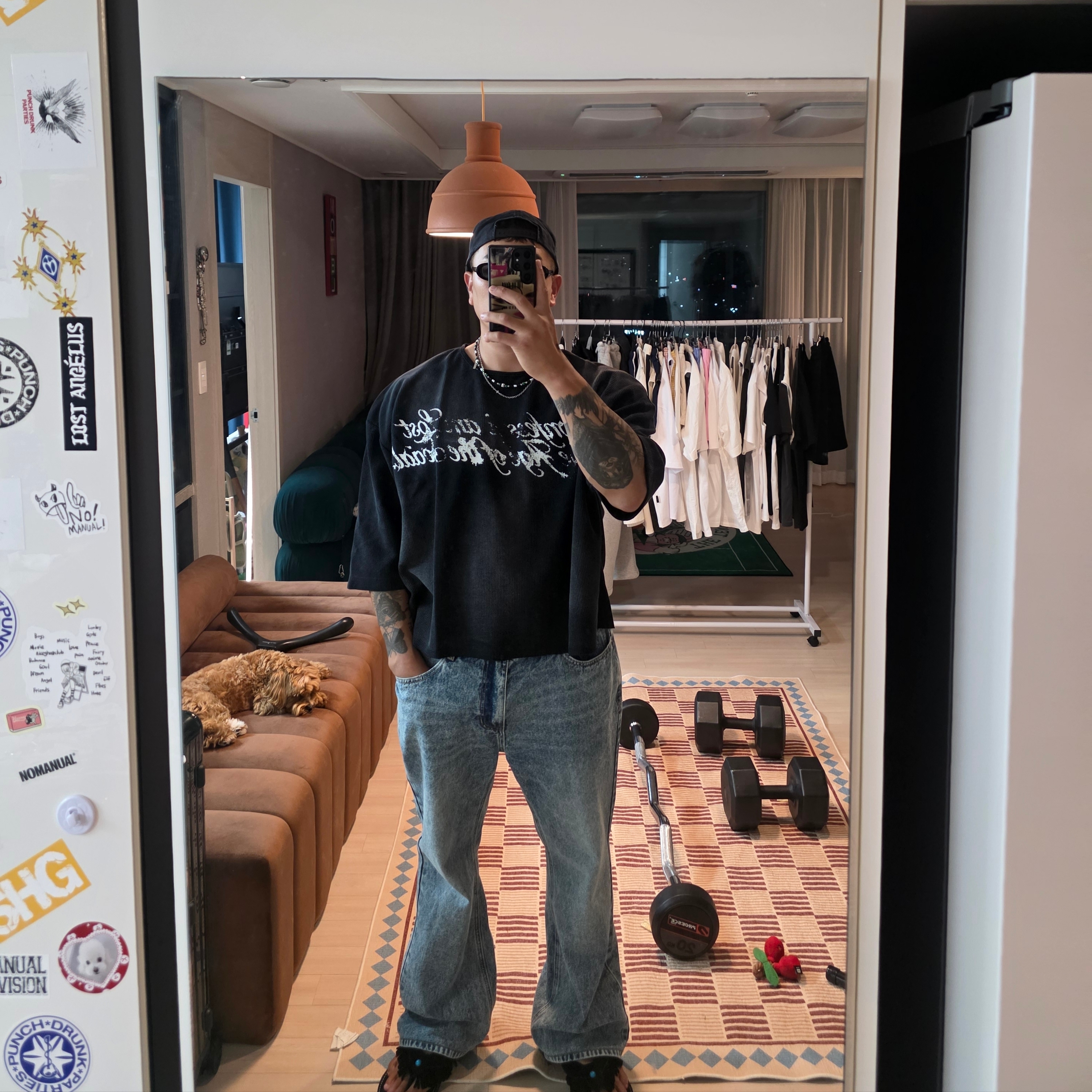 Punch Drunk Parties Sweet Hurt Mesh Cap Black, Punch Drunk Parties Social Oversized Waffle Tee Black 착용 스타일