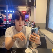 KREAM 프로필 이미지