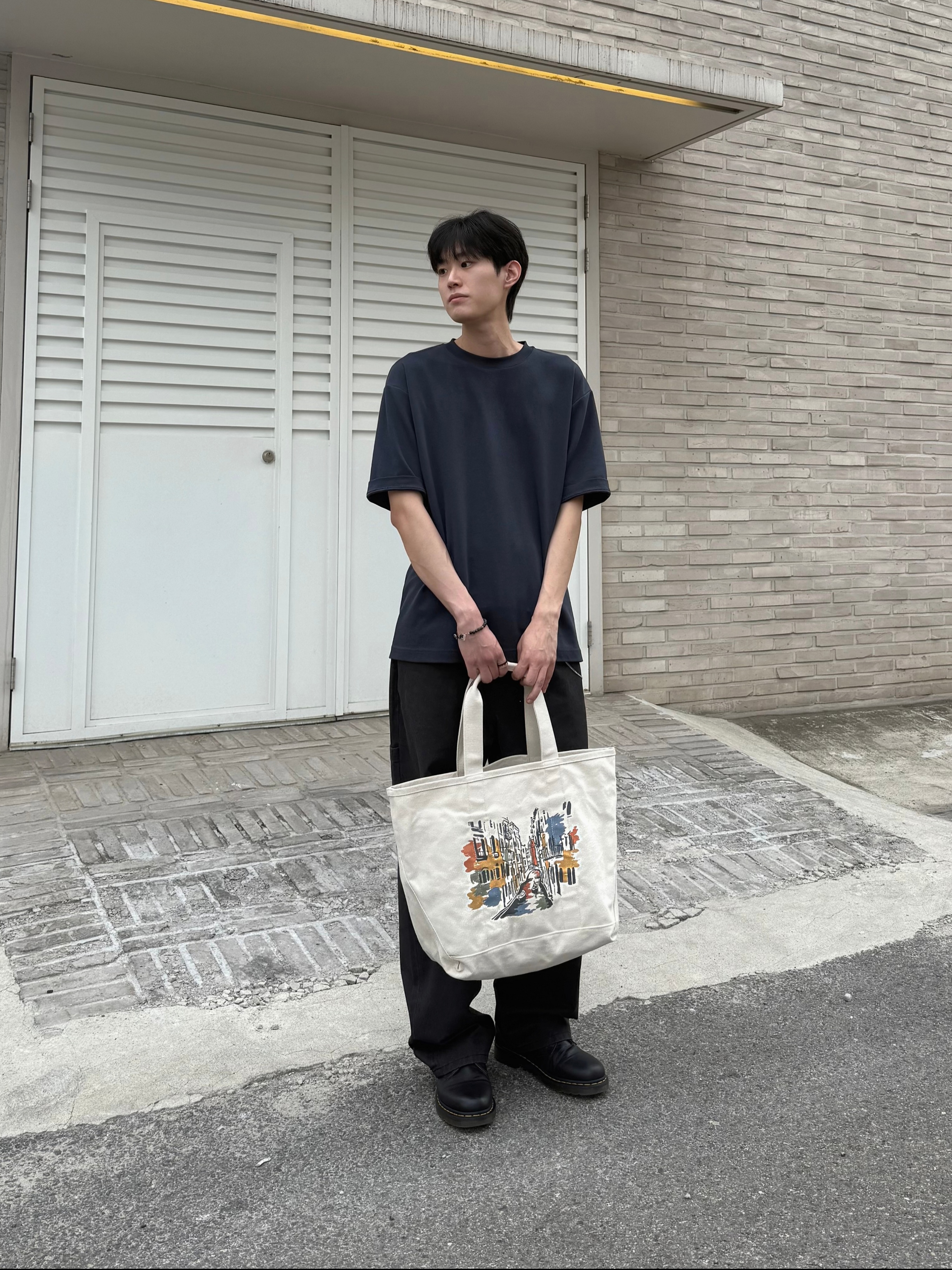 Dr. Martens 1461 Smooth Black, Dr. Martens 1461 Nappa Black 착용 스타일 - 1
