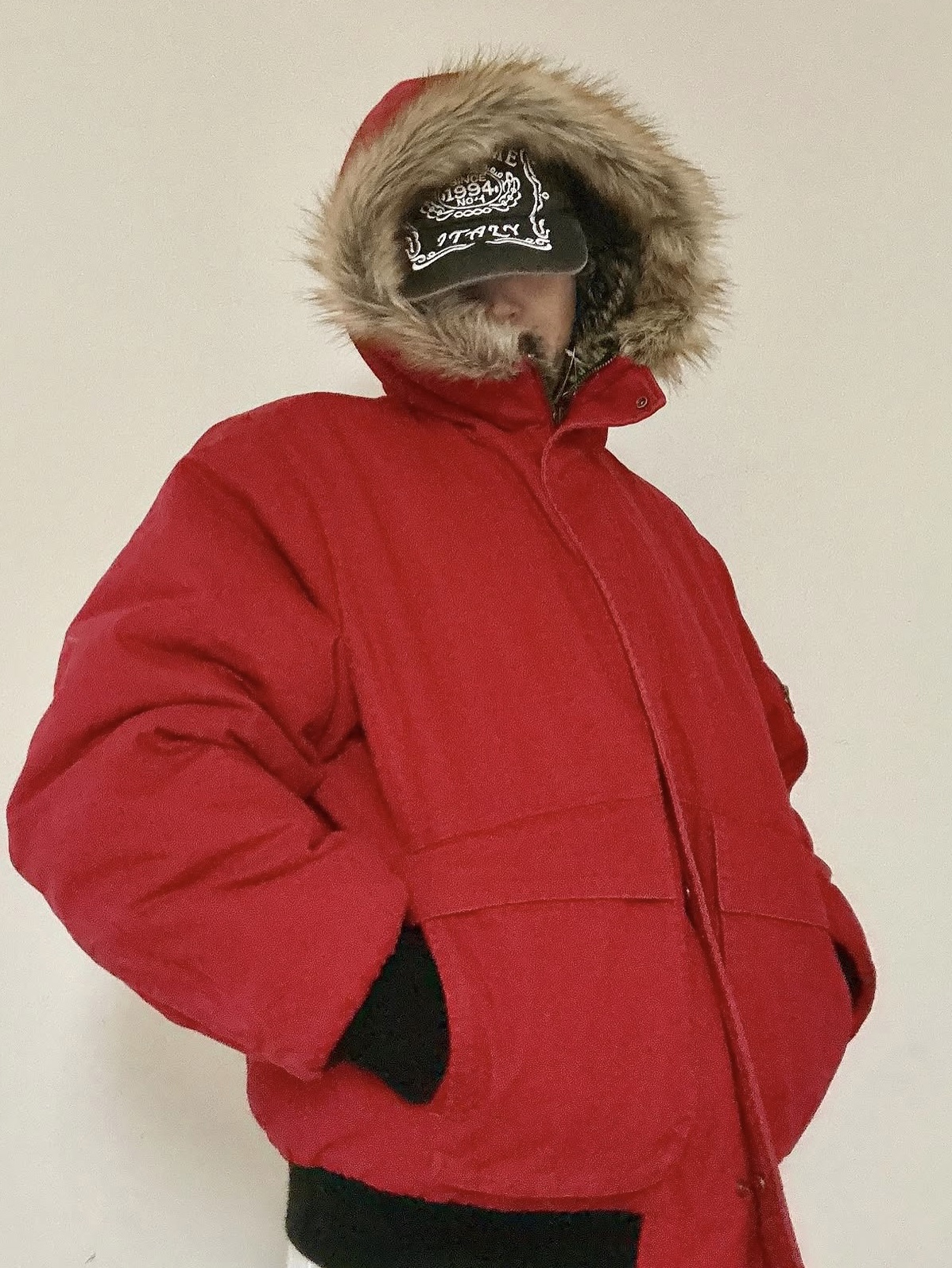 Supreme Reversible Faux Fur Hooded Work Jacket Red - 26SS, Supreme Reversible Faux Fur Hooded Work Jacket Denim - 26SS 착용 스타일 - 2