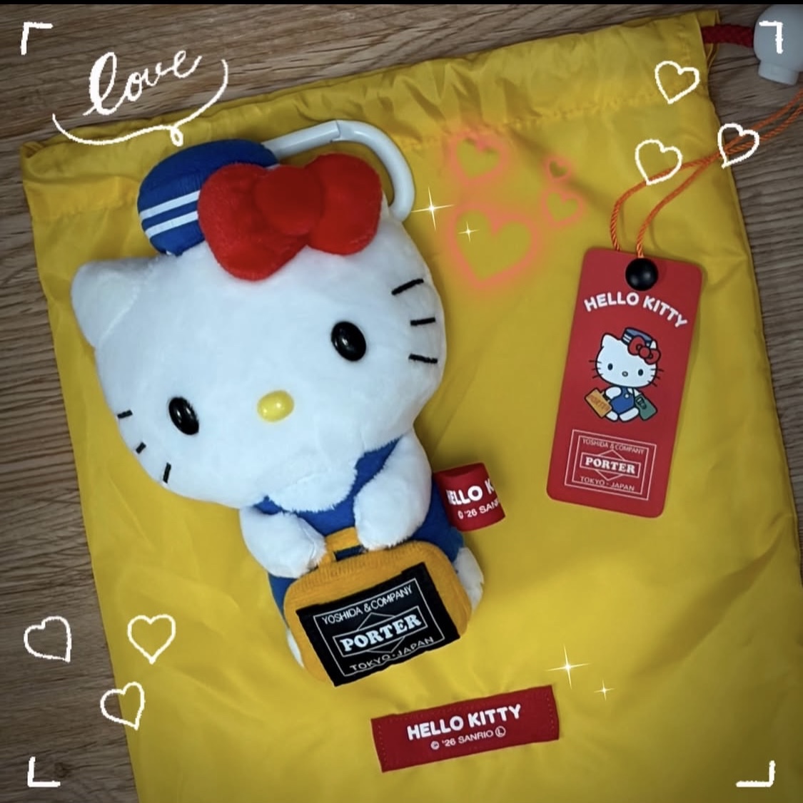 Porter x Hello Kitty Soft Toy, BAPE x Sanrio Characters Plush Doll Keychain White 착용 스타일 - 1