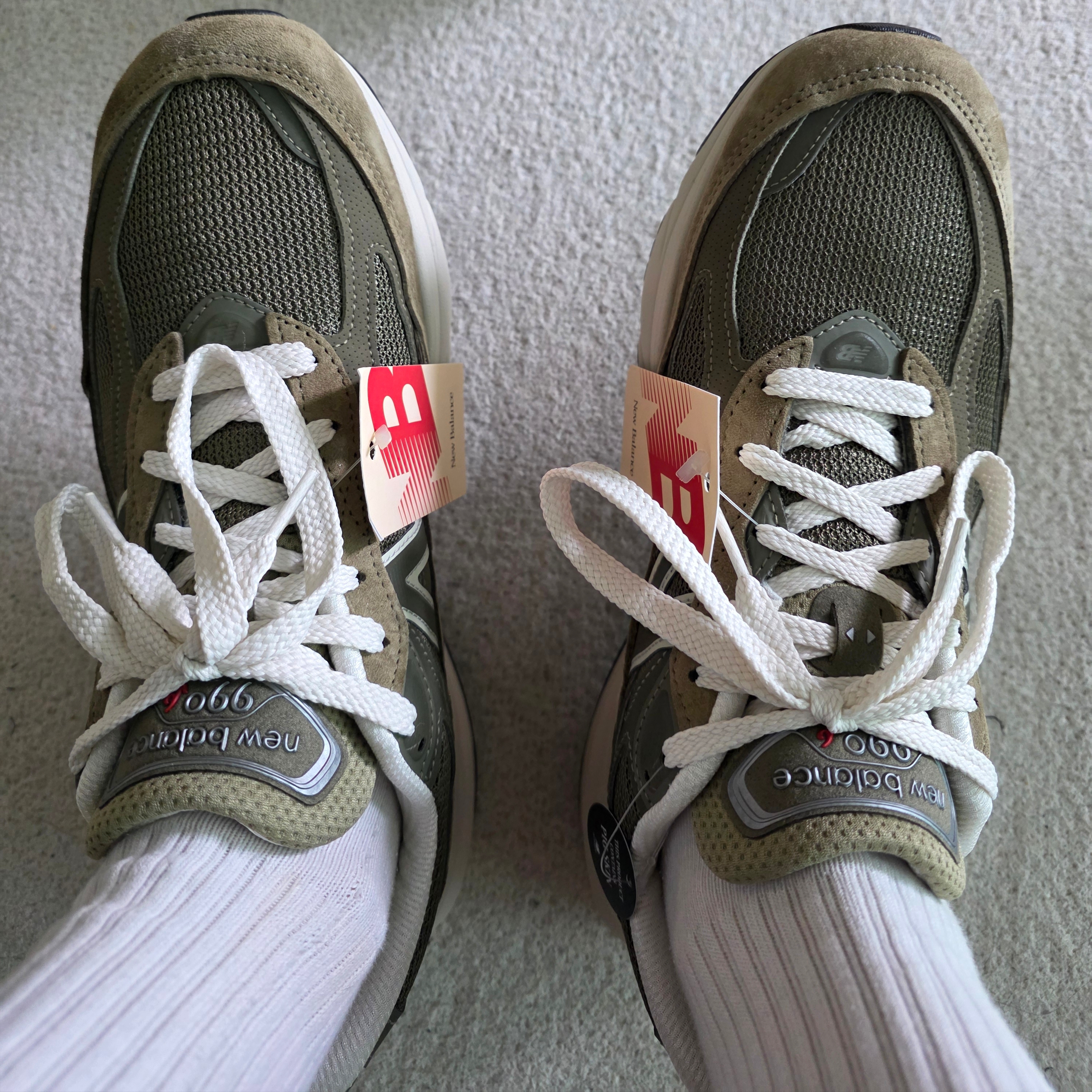New Balance 990v6 Made in USA True Camo 착용 스타일