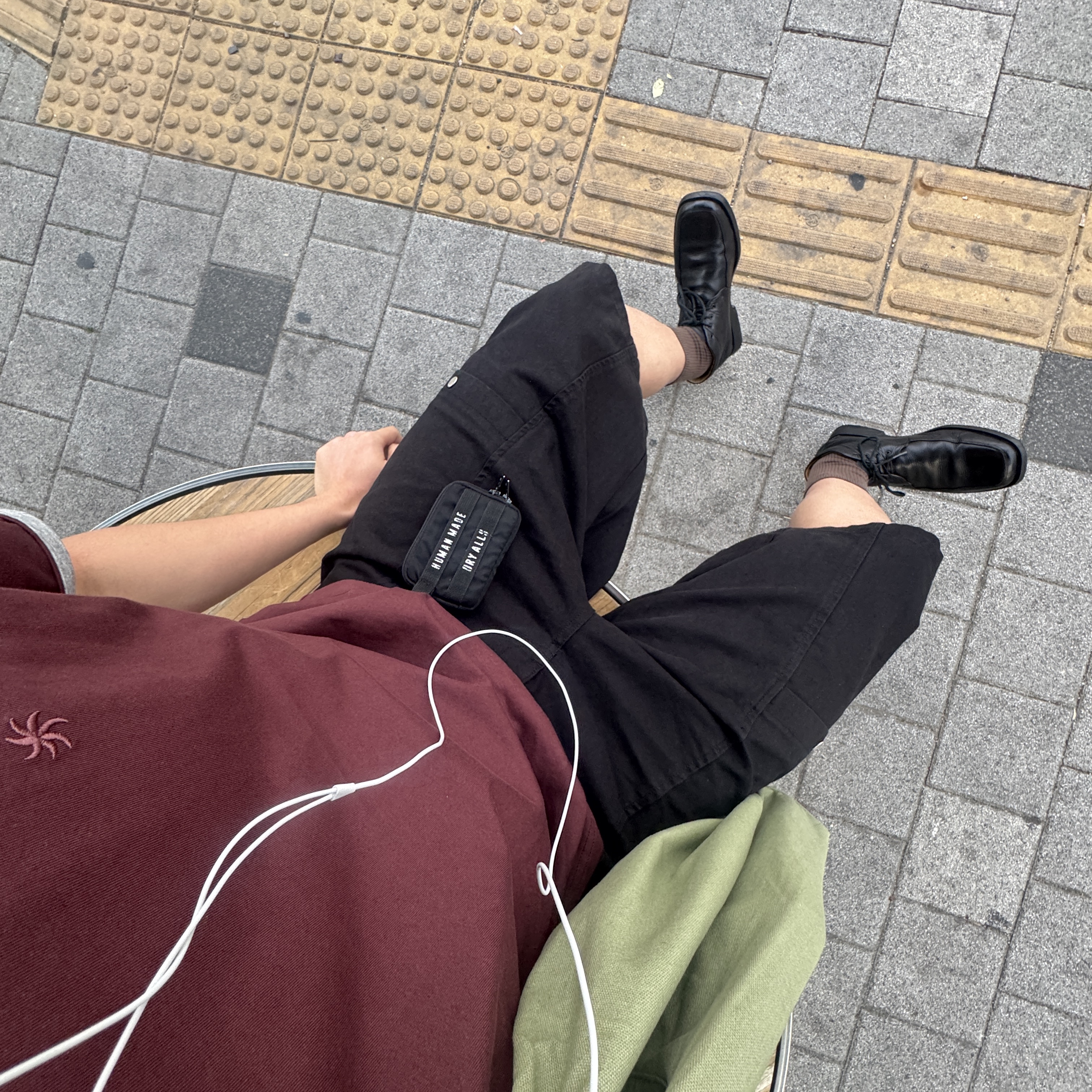 Human Made Military Card Case Black 착용 스타일