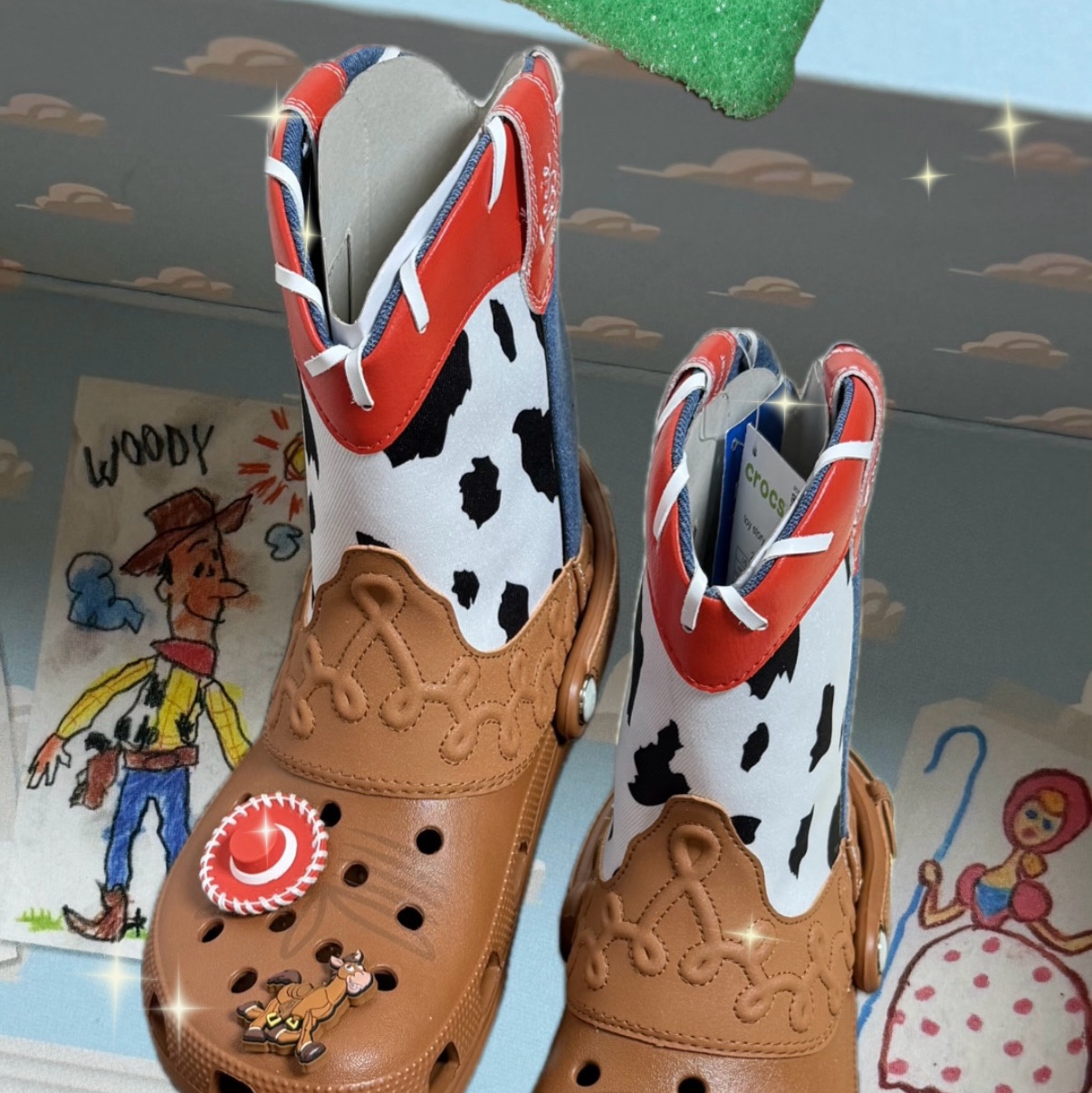 Crocs x Toy Story Jessie Classic Cowboy Boot Multi 착용 스타일
