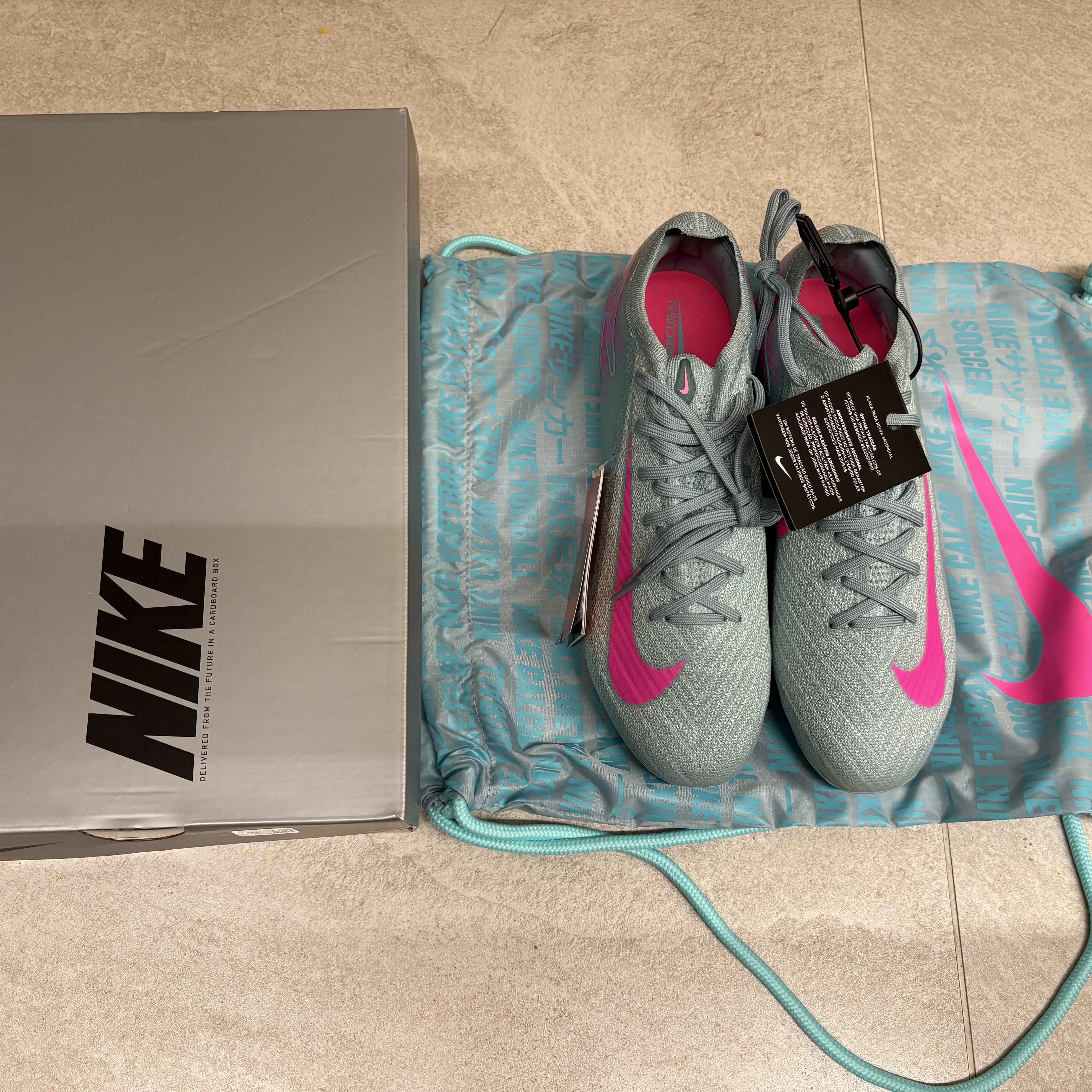 Nike Zoom Mercurial Vapor 16 Elite AG Pro Ocean Cube Pink Blast 착용 스타일