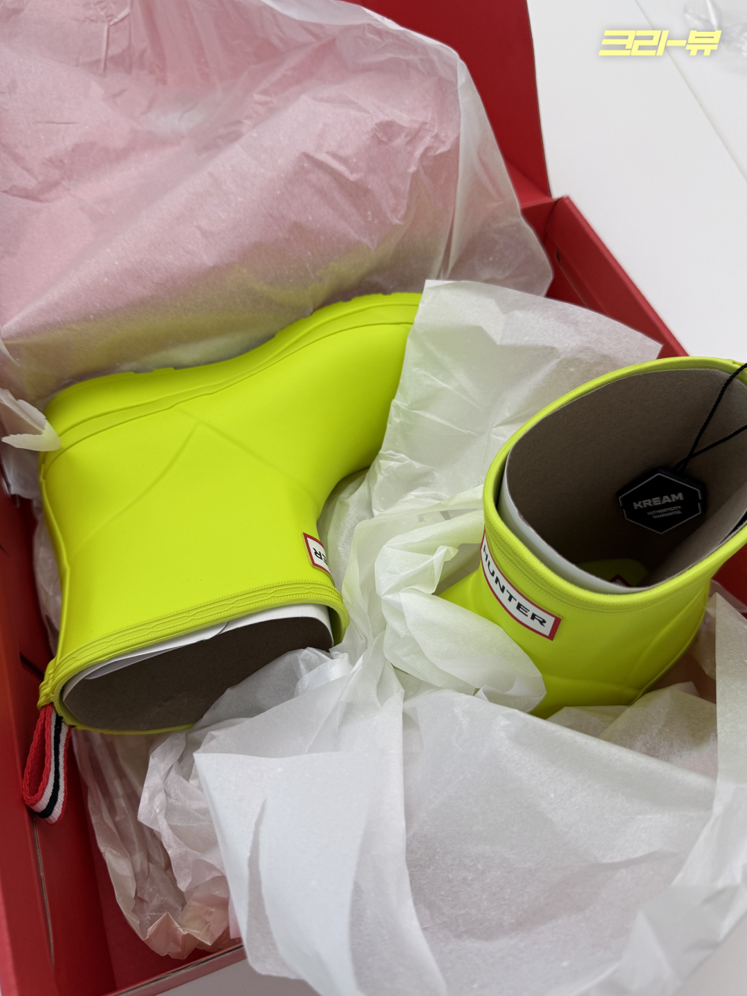 (W) Hunter Play Short Wellington Boots Acid Green 착용 스타일 - 7