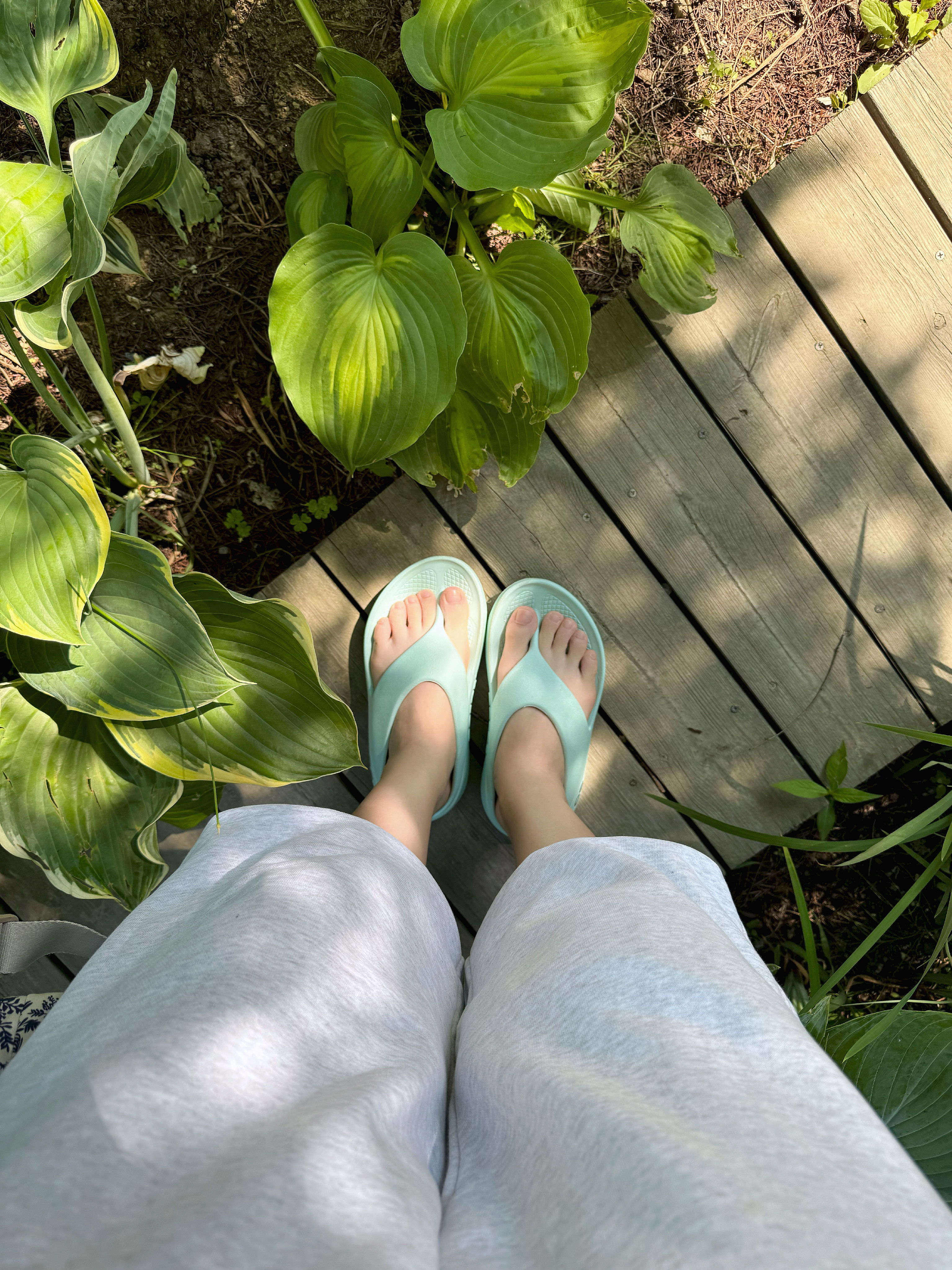 [10% 적립] OOFOS OOriginal + Bright Lime Unisex Flip-Flops 착용 스타일 - 6