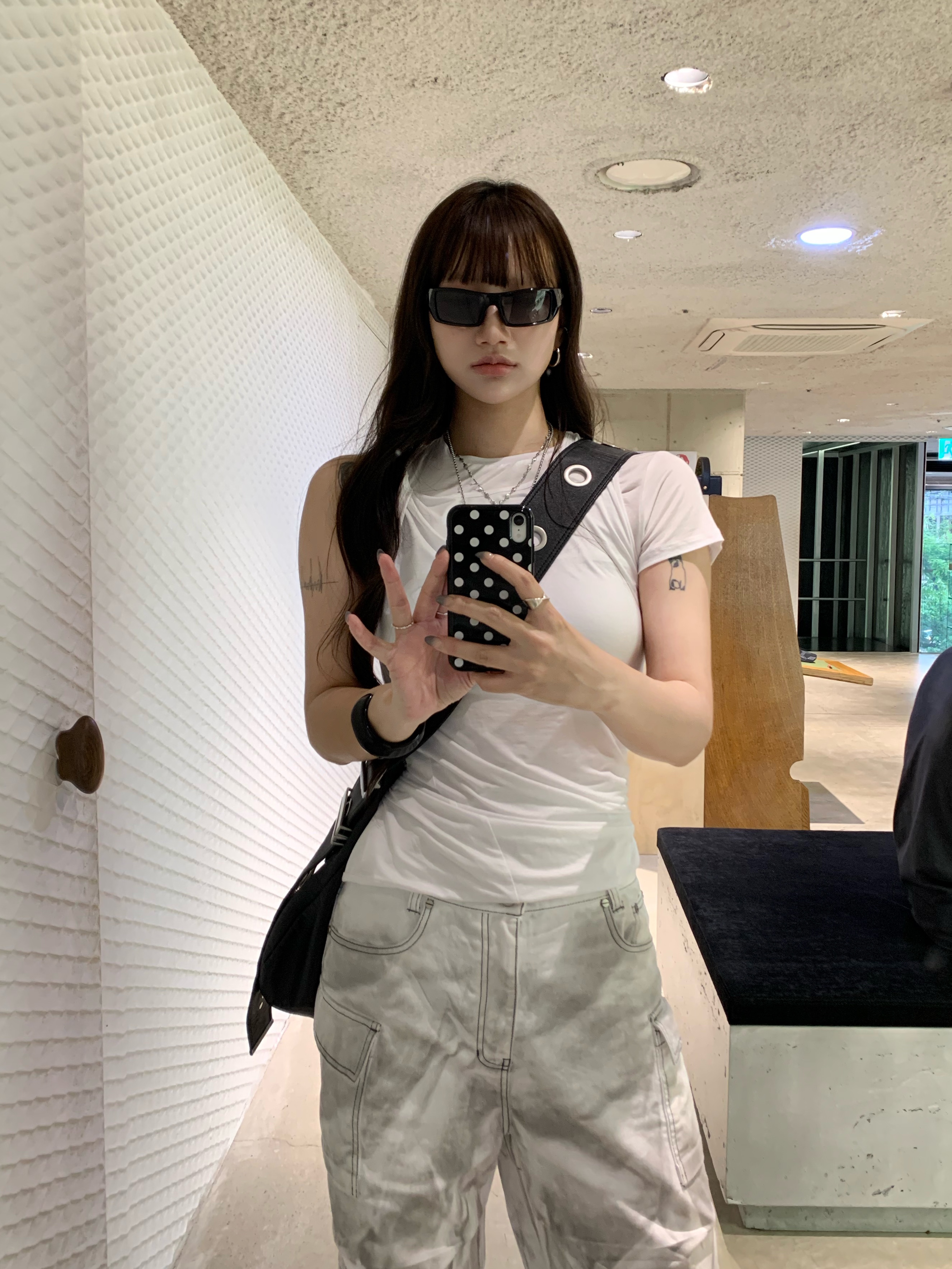 Oakley SI Gascan Polished Black Frame Grey Lenses High Bridge Fit 착용 스타일