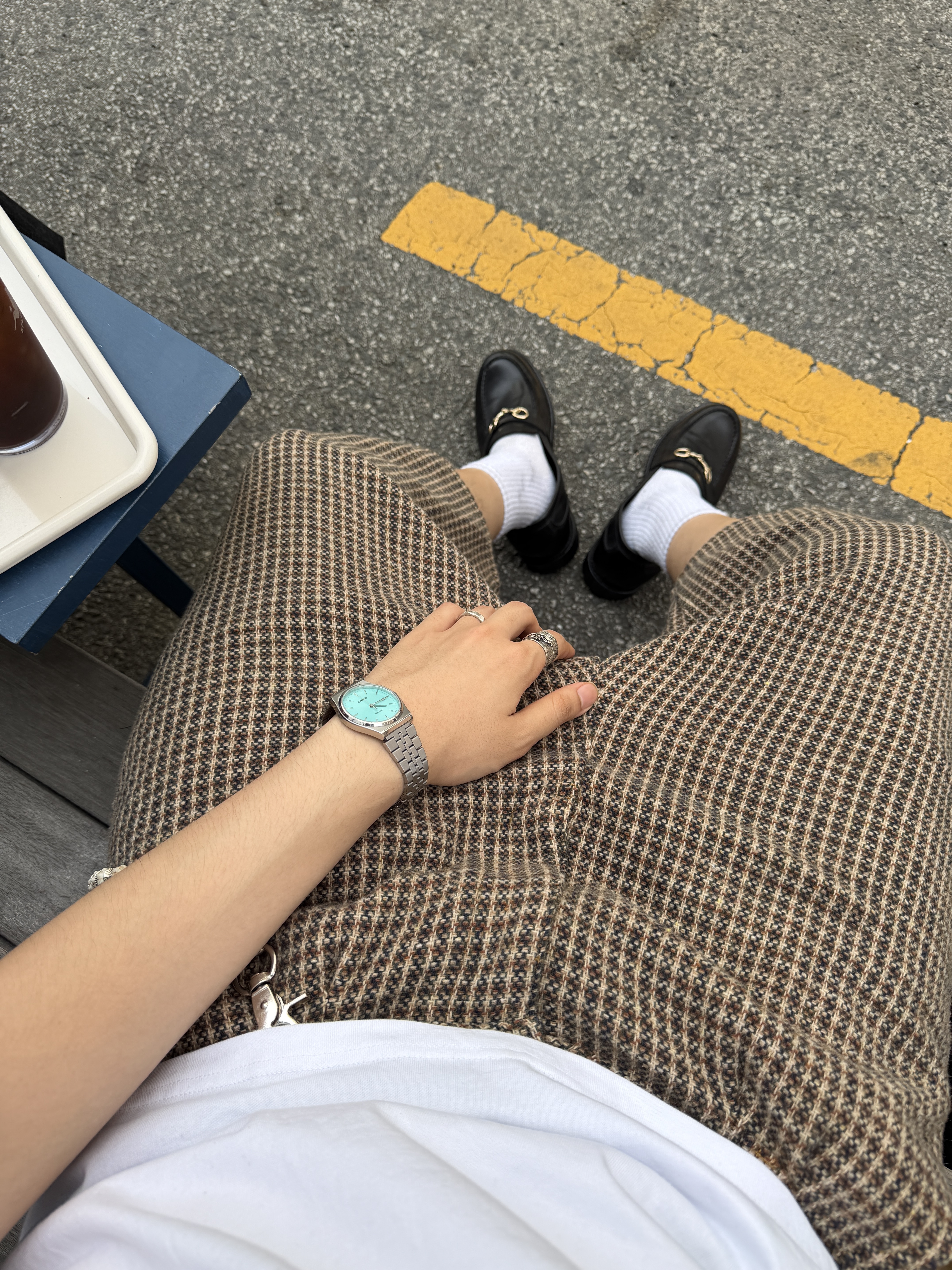 Romantic Move Half Moon Leather Loafer Washing Black, Supreme Duffle Bag Black - 24SS 착용 스타일 - 5