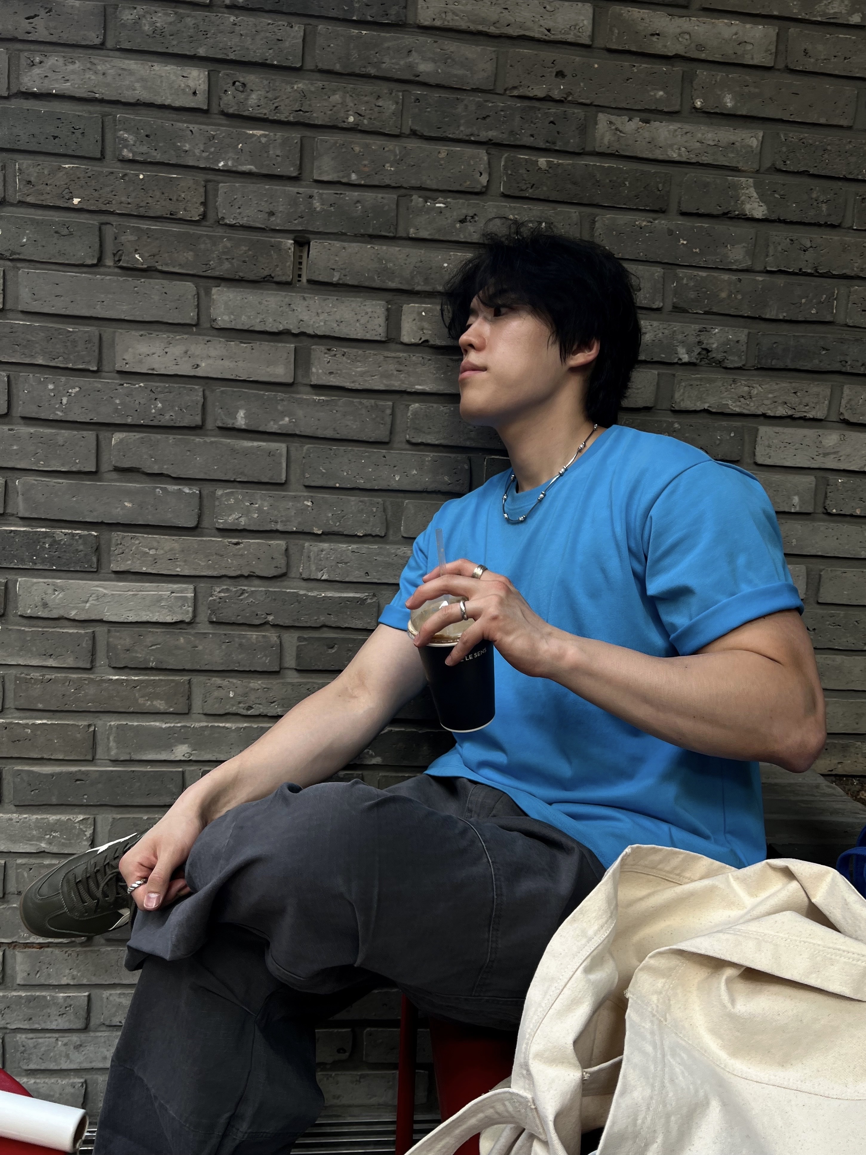 noun Soft Round T-Shirts Blue 착용 스타일 - 2