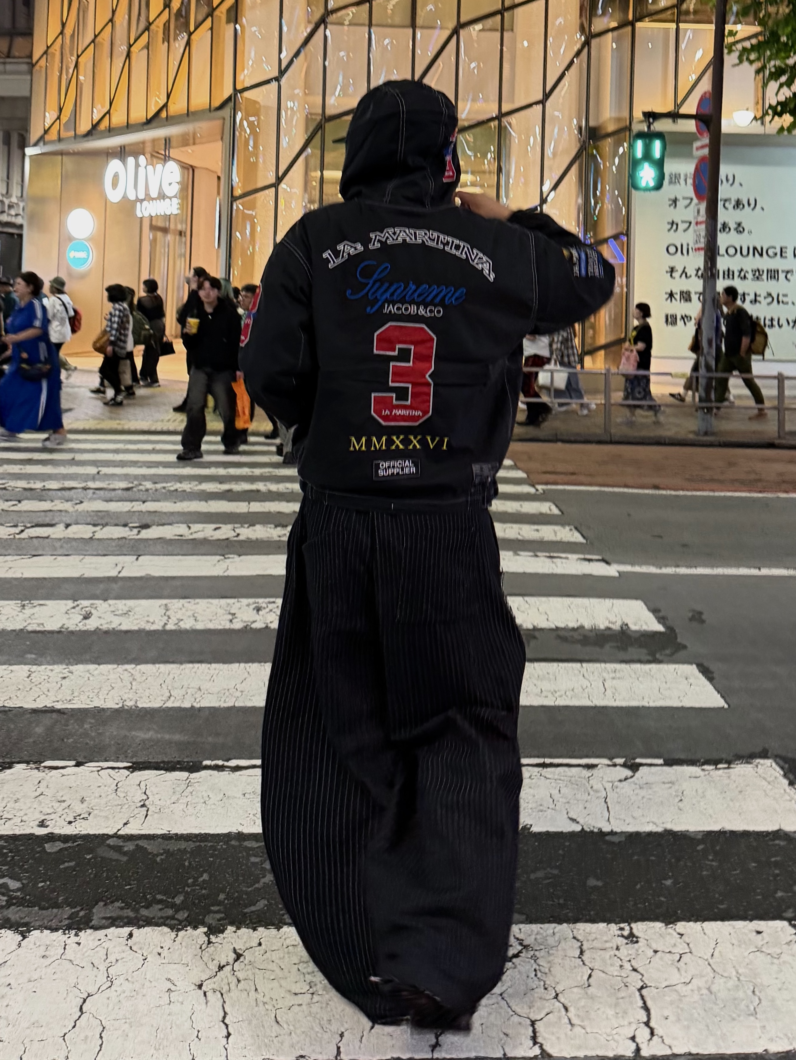Supreme x La Martina x Jacob & Co Lightweight Hooded Jacket Black - 26SS, Stussy Mid-Depth Stu Arch Strapback Cap True Black 착용 스타일 - 2