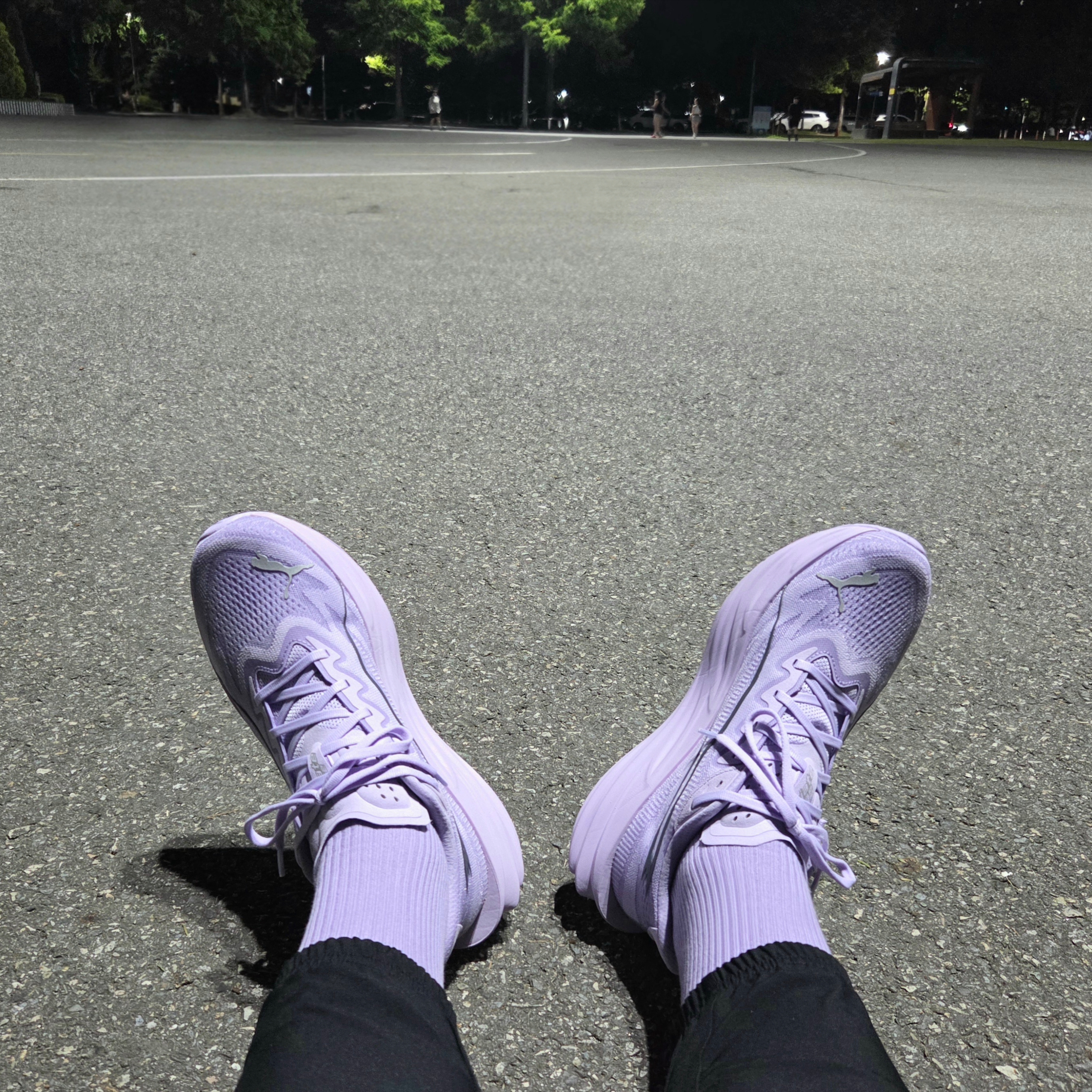 Puma Deviate Pure Nitro Running Light Lavender Inky Depths 착용 스타일