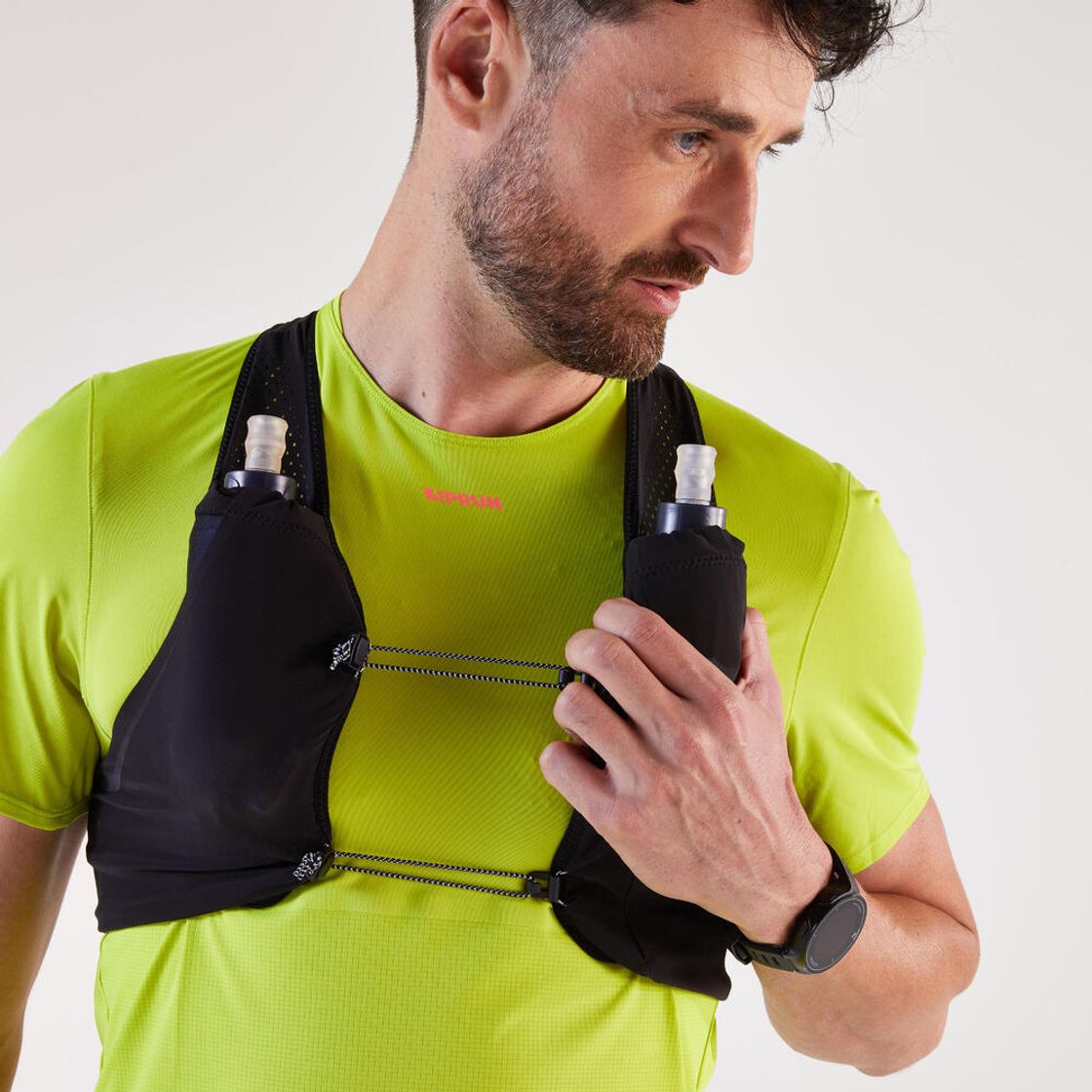데카트론 트레일러닝 베스트 3L 프로팀 스모크 블랙(DECATHLON Trail Running Vest 3L Pro Team Smoke Black) - 3