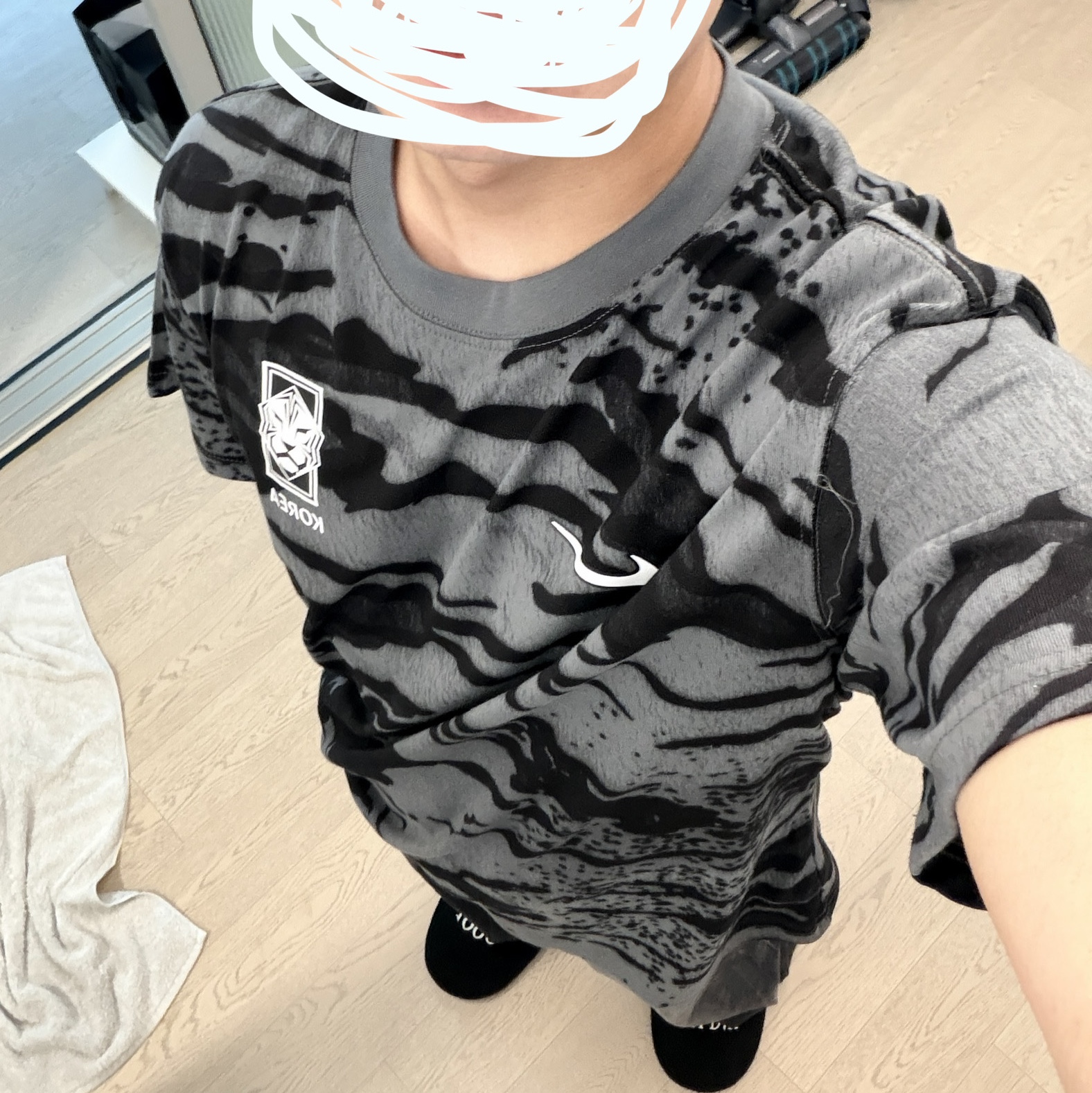 Nike Korea Soccer T-Shirt Iron Grey (IQ2245-068) (Non Marking Ver.) 착용 스타일