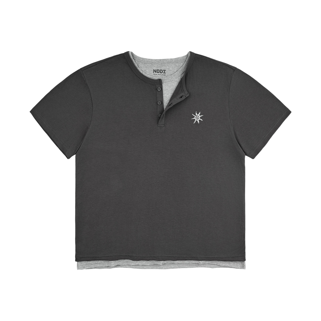 노디 코튼 30수 레이어드 헨리넥 반팔 크롭 티셔츠 차콜(NODI Cotton 30S Layered Henley Neck Crop Tee Charcoal)