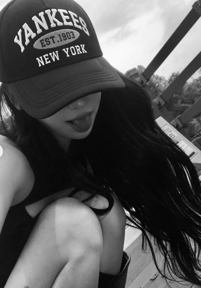 KREAM 프로필 이미지