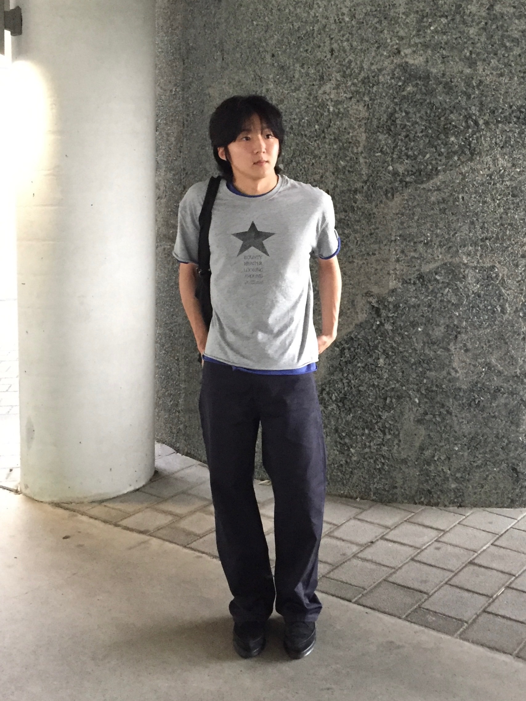 CHOWOO Low Rise Fit Cationic Regular Pants Washed Navy 착용 스타일 - 1