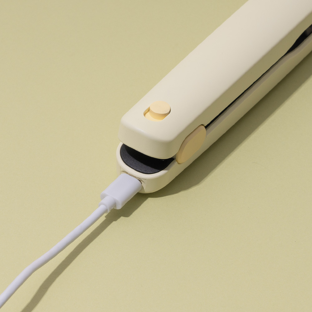 로이체 미피 충전식 휴대용 미니 무선 고데기(Royche Miffy Mini Cordless Hair Straightener) - 6