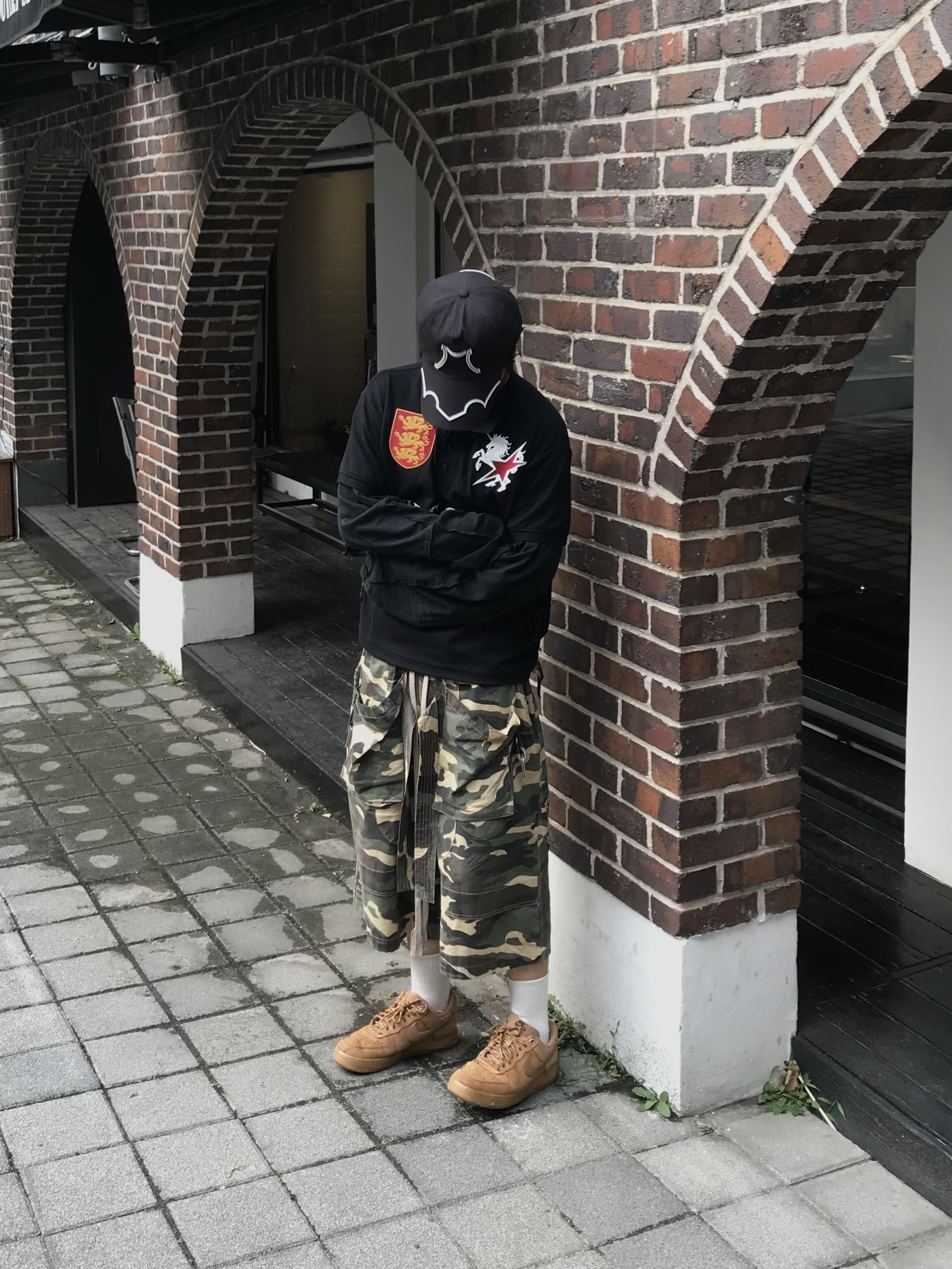 Wapworks Field Safety Bermuda Camo 착용 스타일 - 2