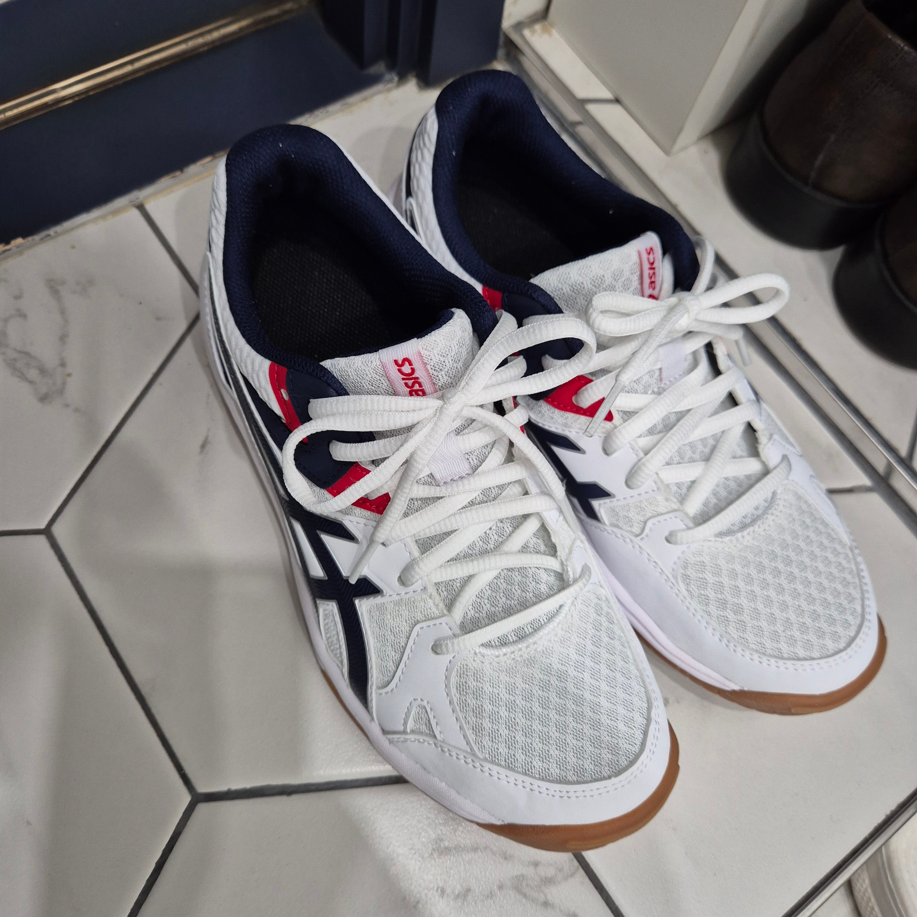 Asics Rivre CF White Peacoat 착용 스타일 - 1