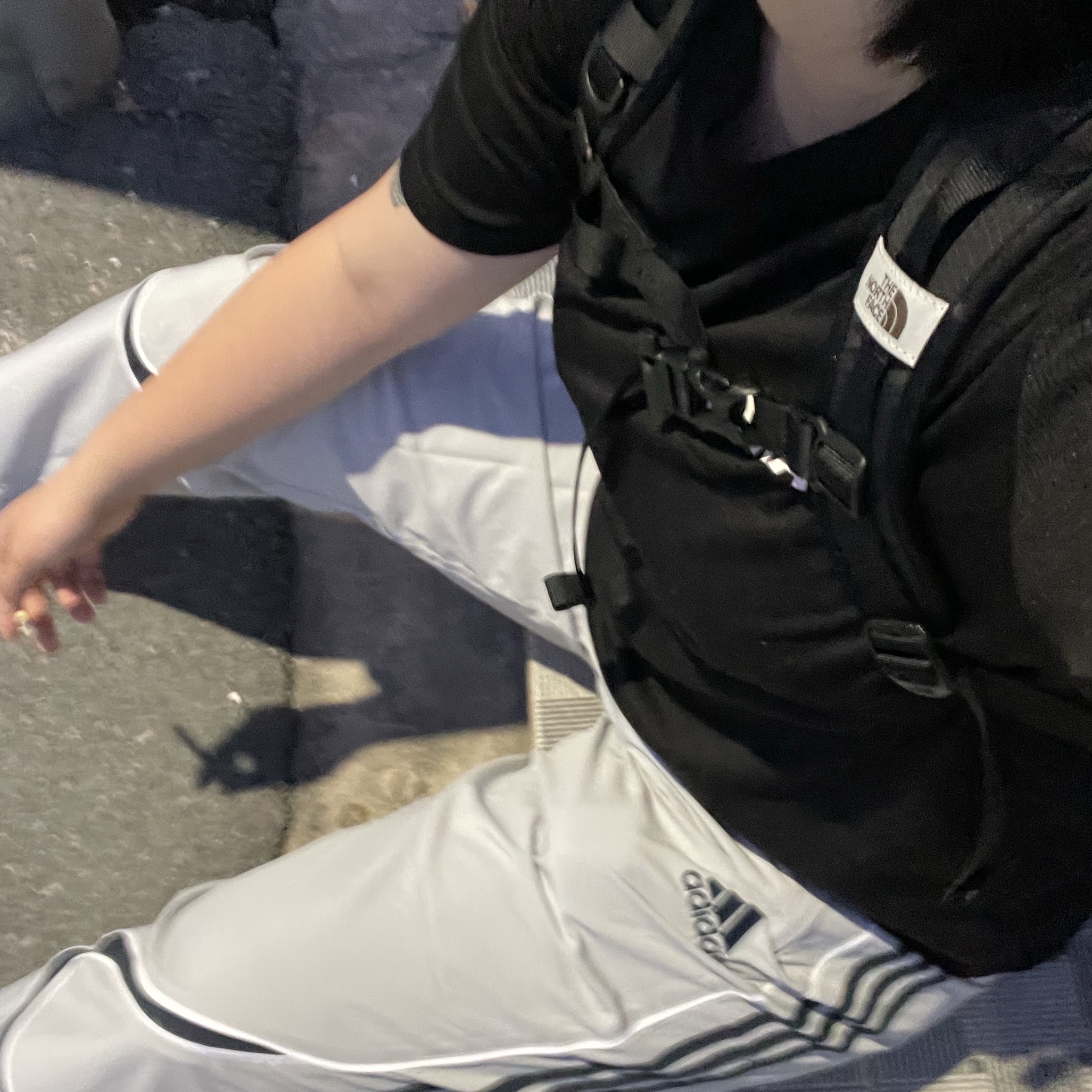 Adidas Teamgeist Adicolor Track Pants Grey Two - KR Sizing, The North Face Electron 18 Black - 25FW 착용 스타일