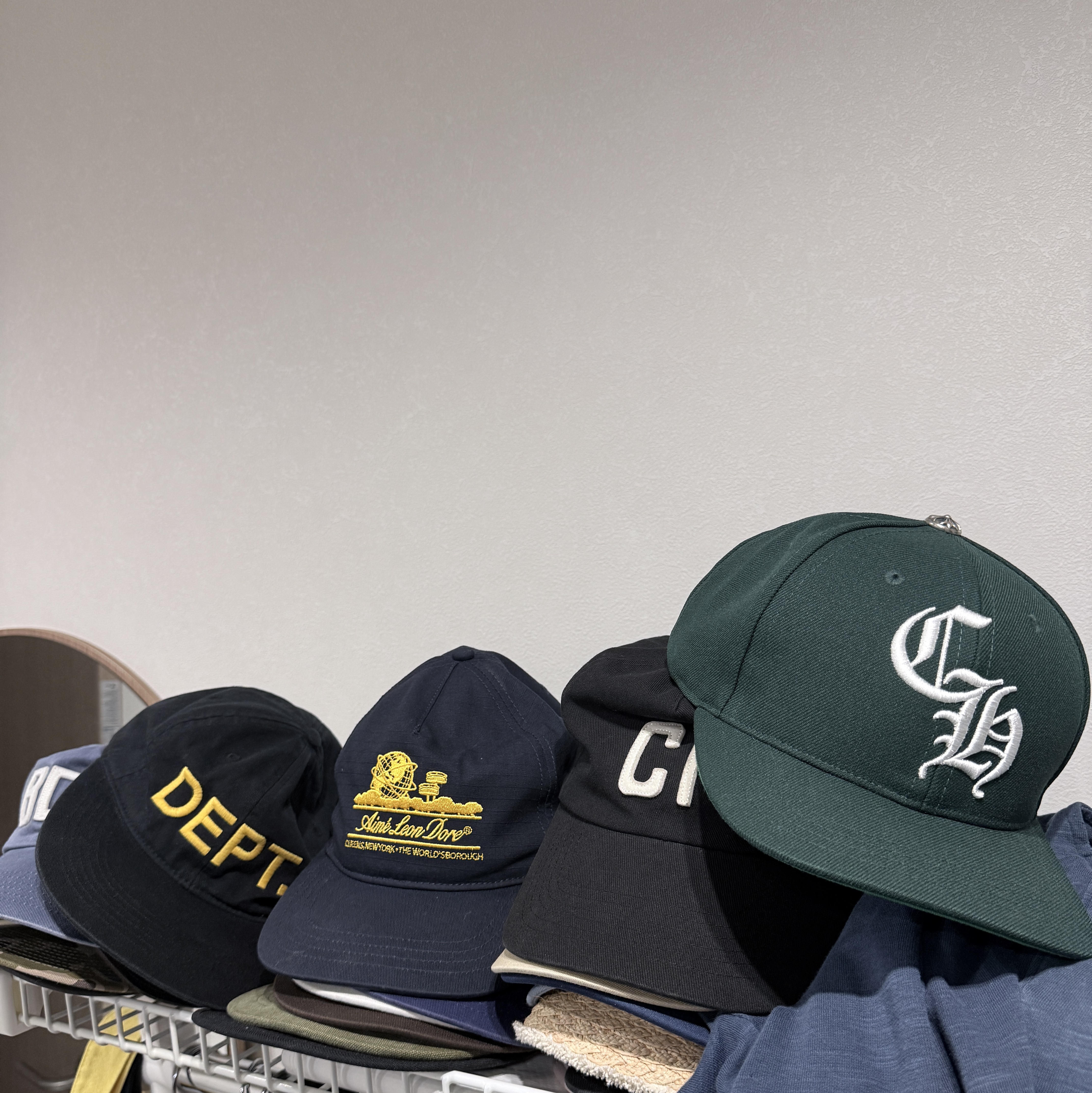 Chrome Hearts CH Baseball Cap Green, Collect Pieces CP 5 Panel Cap Black 착용 스타일