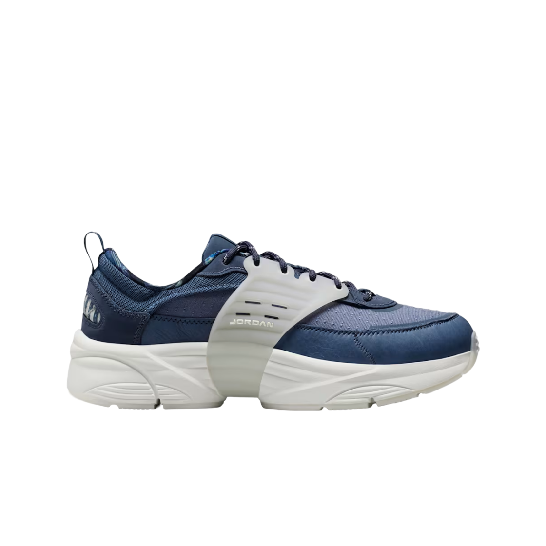 IR7254-499 Jordan Trunner O/S Diffused Blue Sail