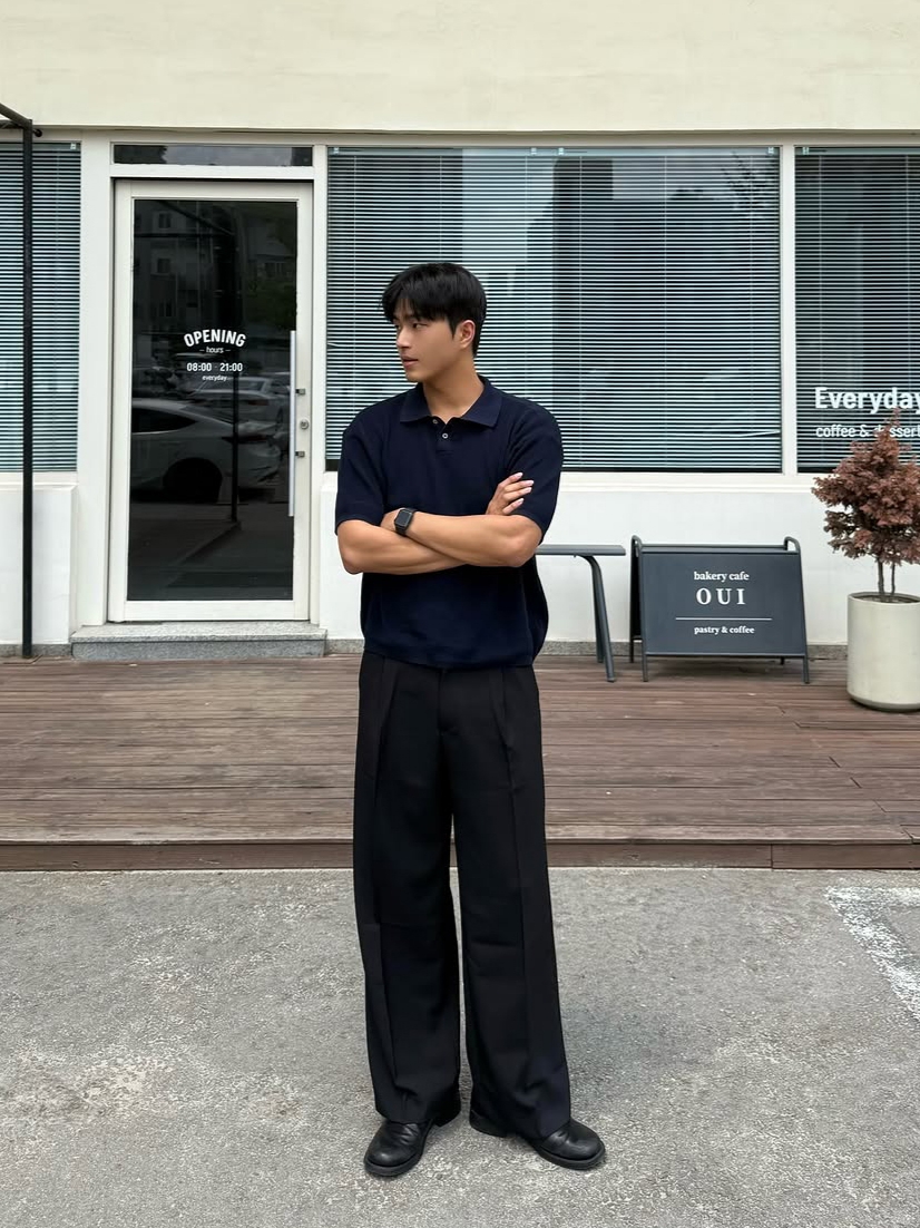 Knitted Coolever PK Crop Half Knit T-shirt BLACK, Knitted Coolever Crop Half Knit T-shirt Charcoal 착용 스타일 - 1