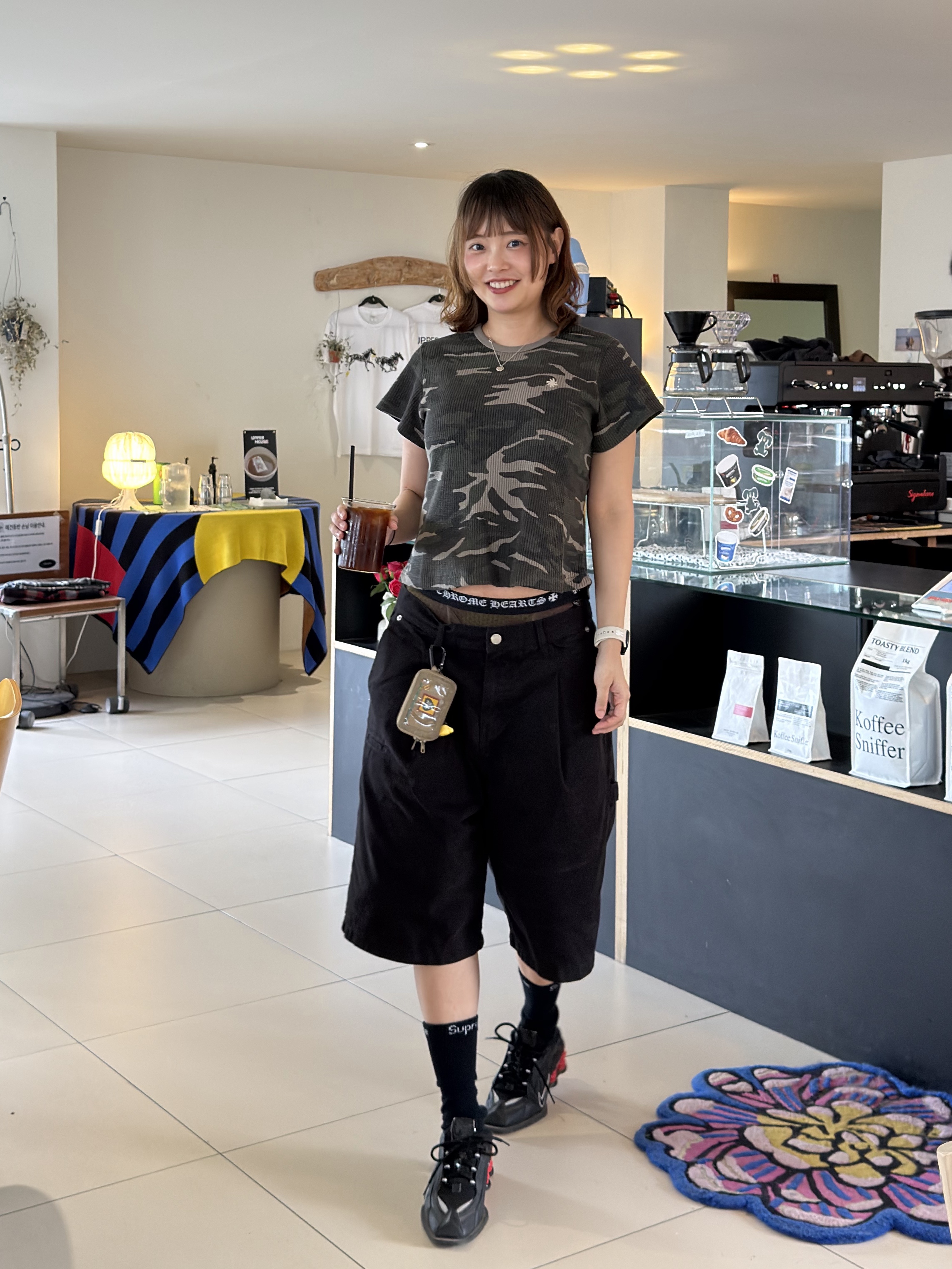 Chrome Hearts Boxer Brief Camo, Nike x Martine Rose Shox MR4 Black 착용 스타일 - 1