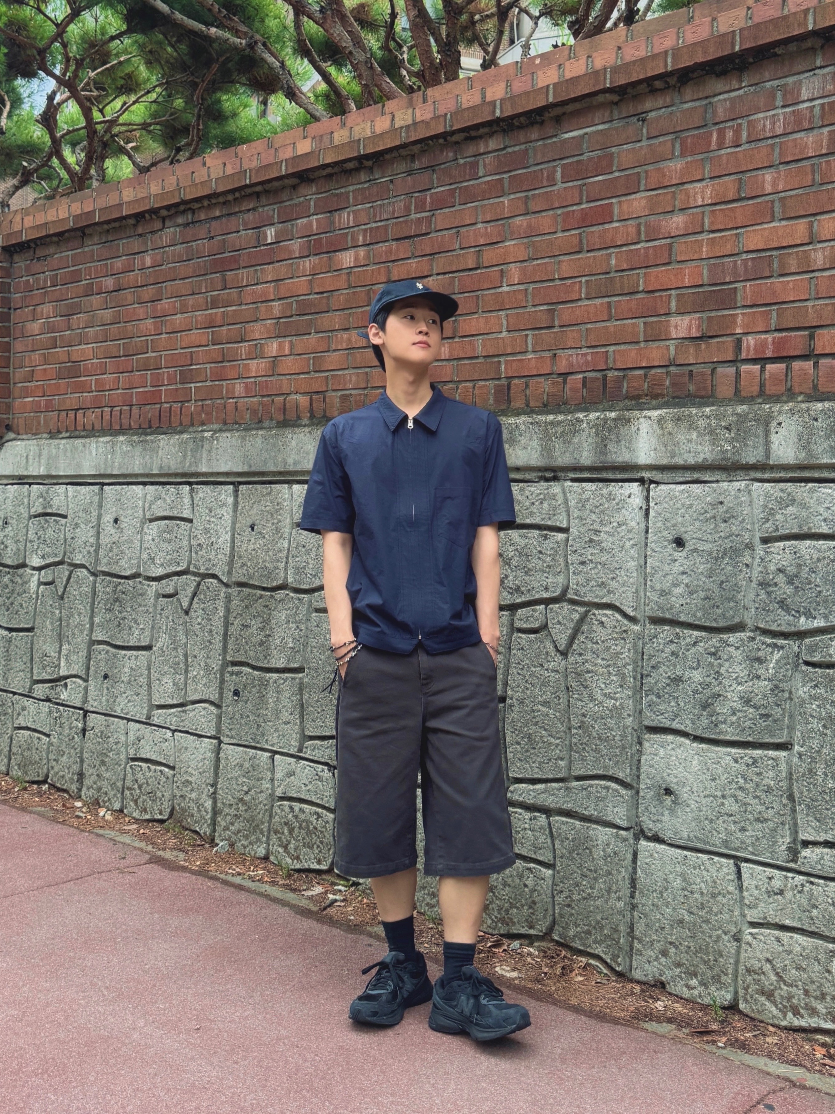 [예약 배송] Sunday Ceremony Sy Classic Vintage Logo Cap - Navy, CHOWOO Field Panel Paper Half Shacket Navy 착용 스타일 - 3
