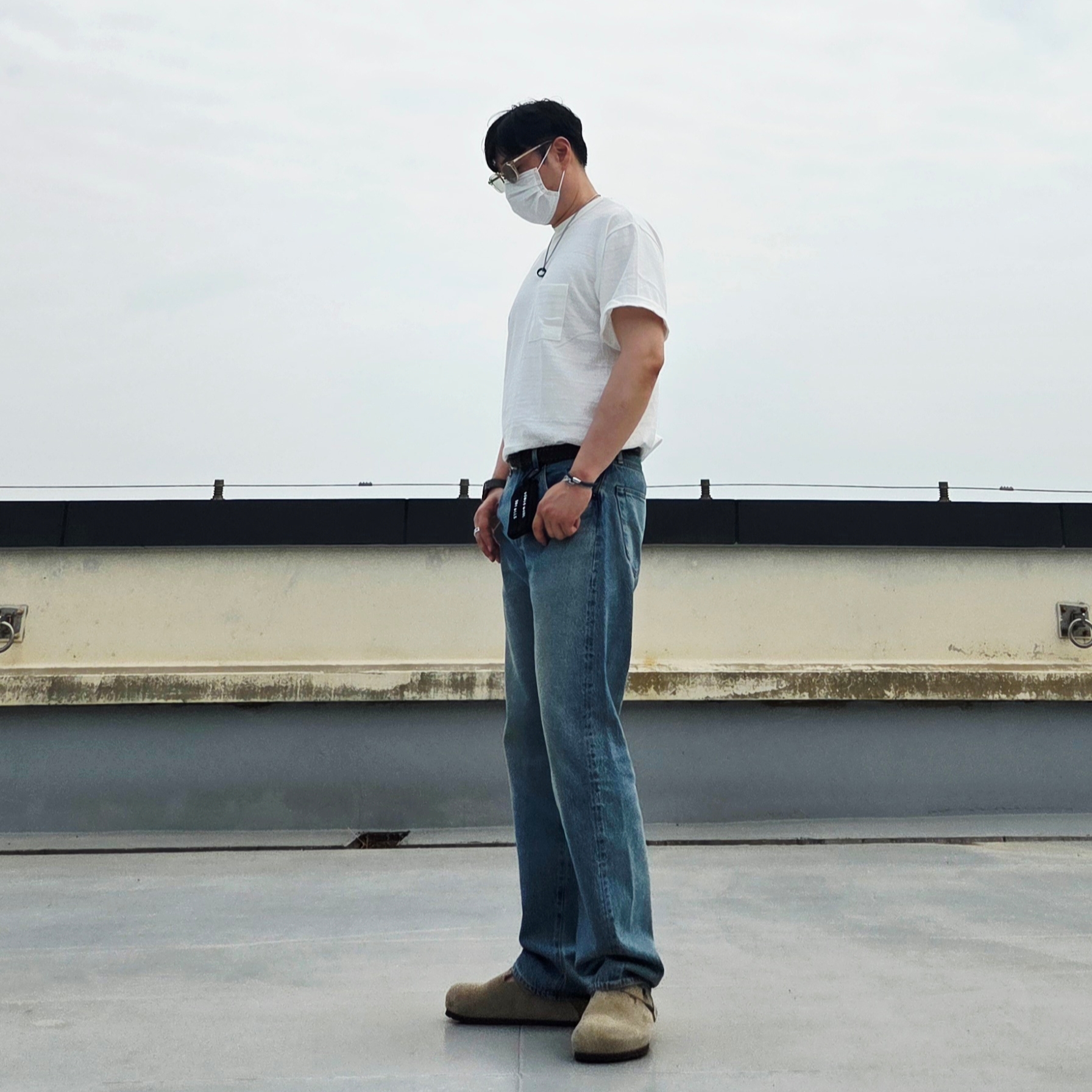 Human Made Military Card Case Black, Levi's LVC 1955 Japan 501 Jean Blackjack Blue 착용 스타일 - 5